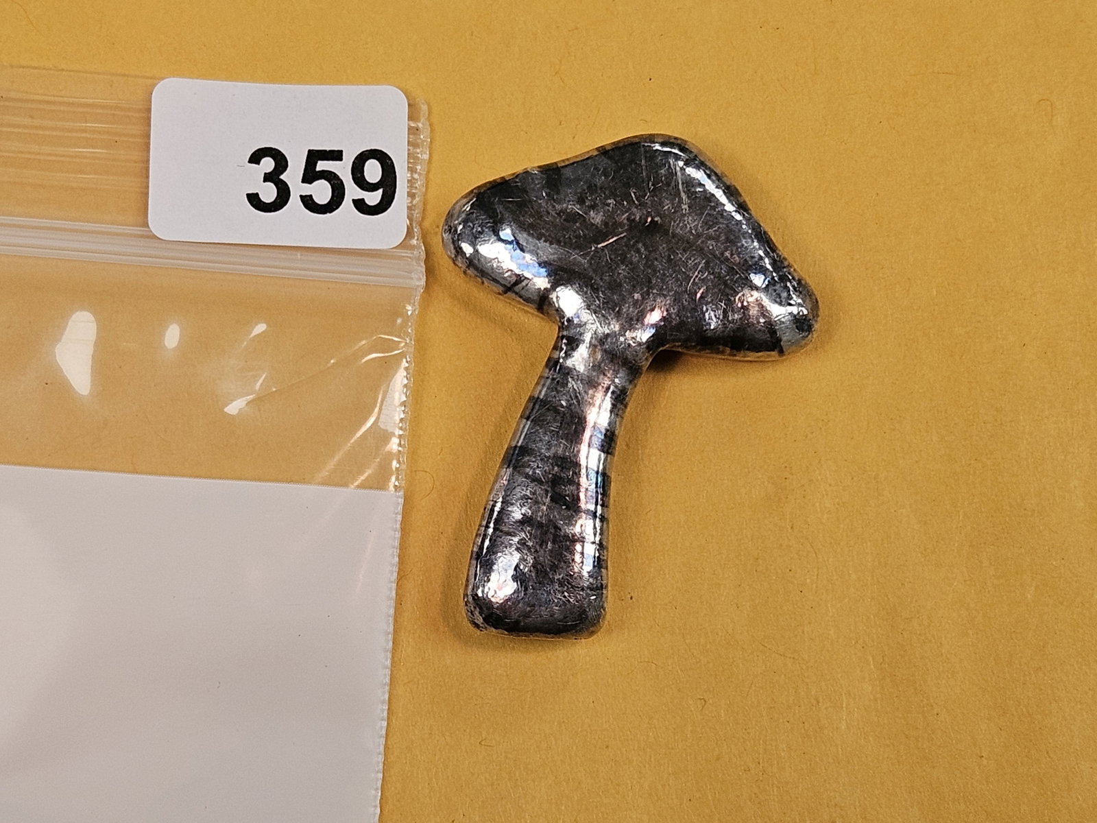 One Troy ounce .999 fine silver Art piece (1 of 2)