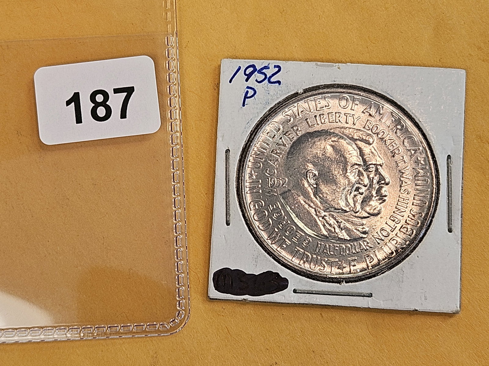 Very Choice Brilliant Uncirculated 1952 Commemorative silver half dollar - 2