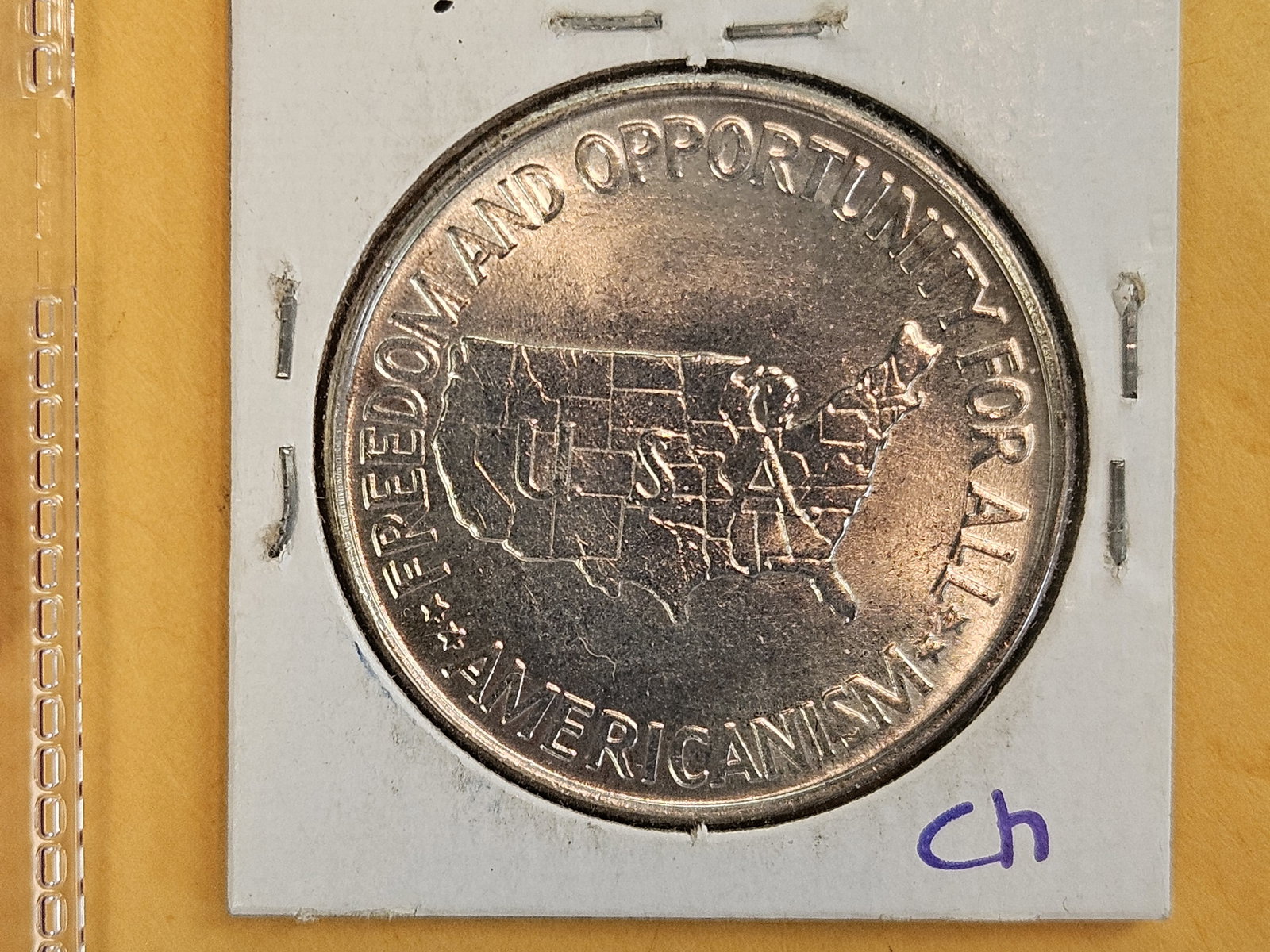 Very Choice Brilliant Uncirculated 1952 Commemorative silver half dollar - 4
