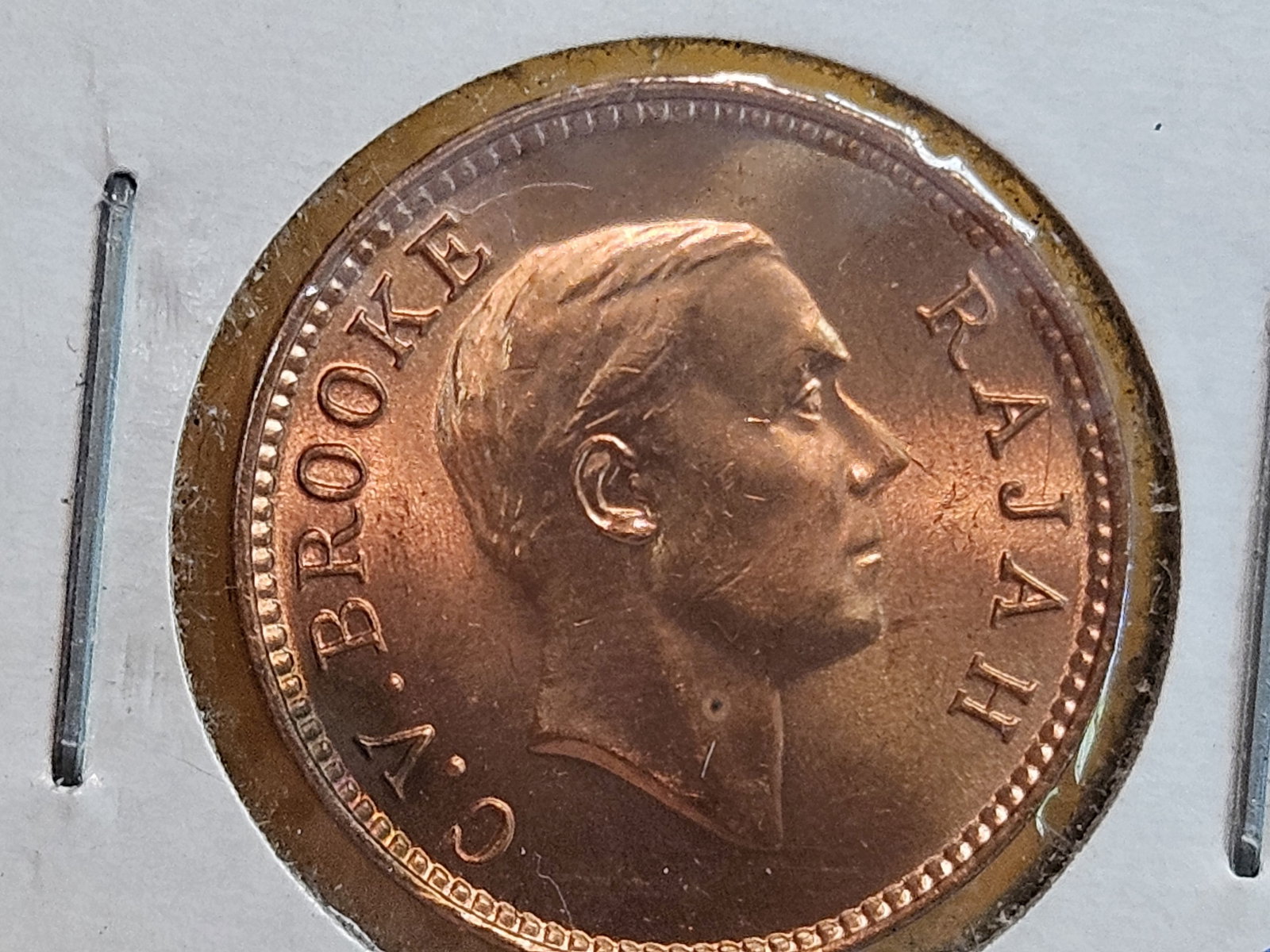 GEM Brilliant Uncirculated RED 1933 Sarawak One Cent - 3