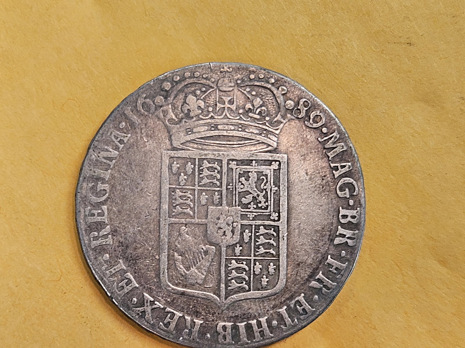 1689 Great Britain silver 1/2 Crown in Very Good - 6