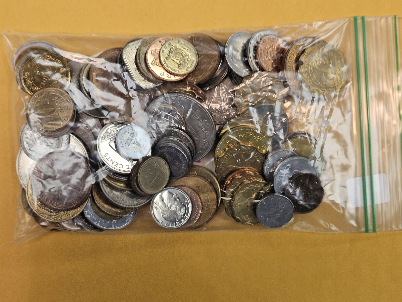ONE POUND of mixed, Brilliant Uncirculated, World coins - 2