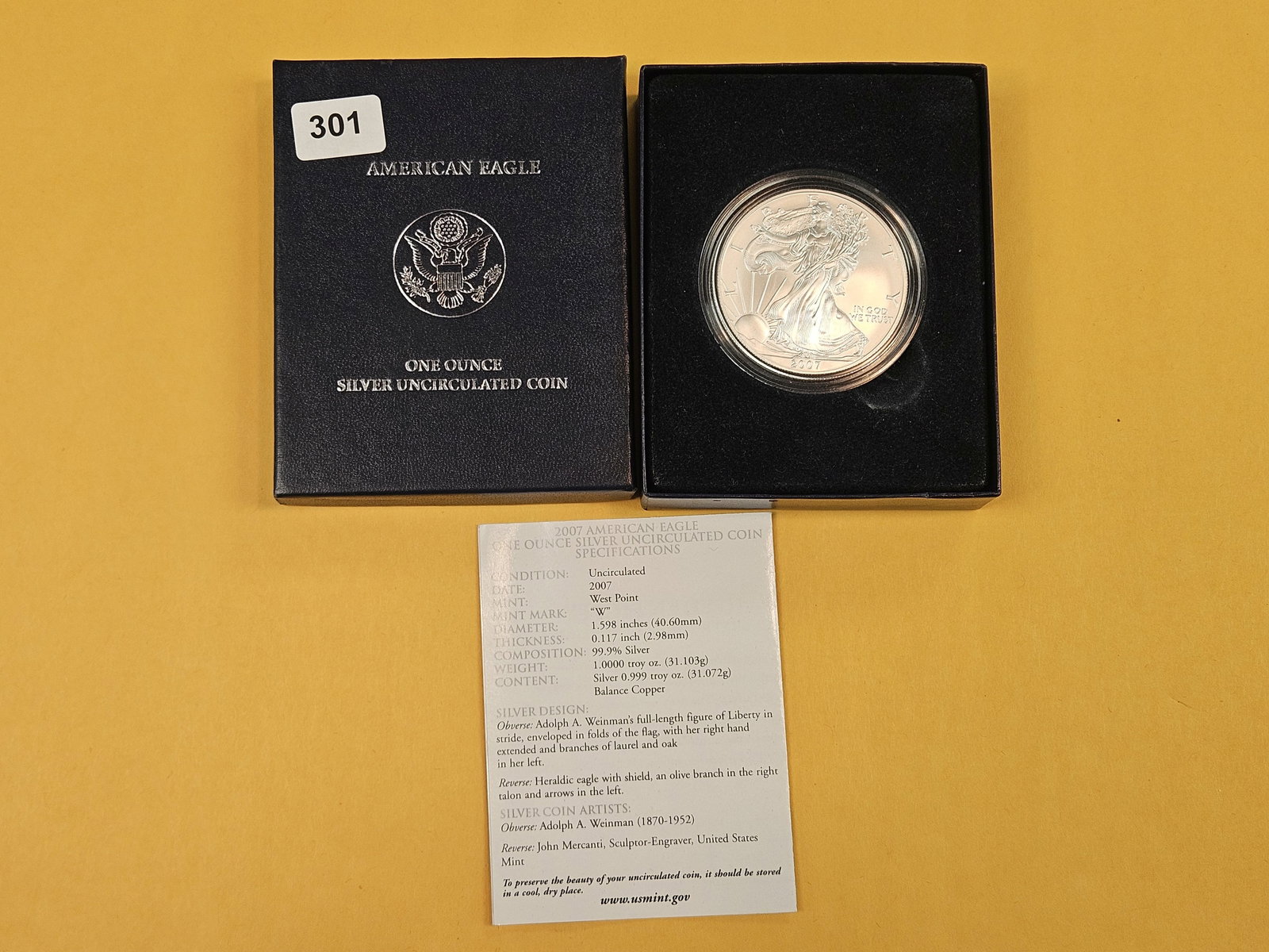 GEM Brilliant Uncirculated 2007 American Silver Eagle: In original government packaging with certificated of authenticity