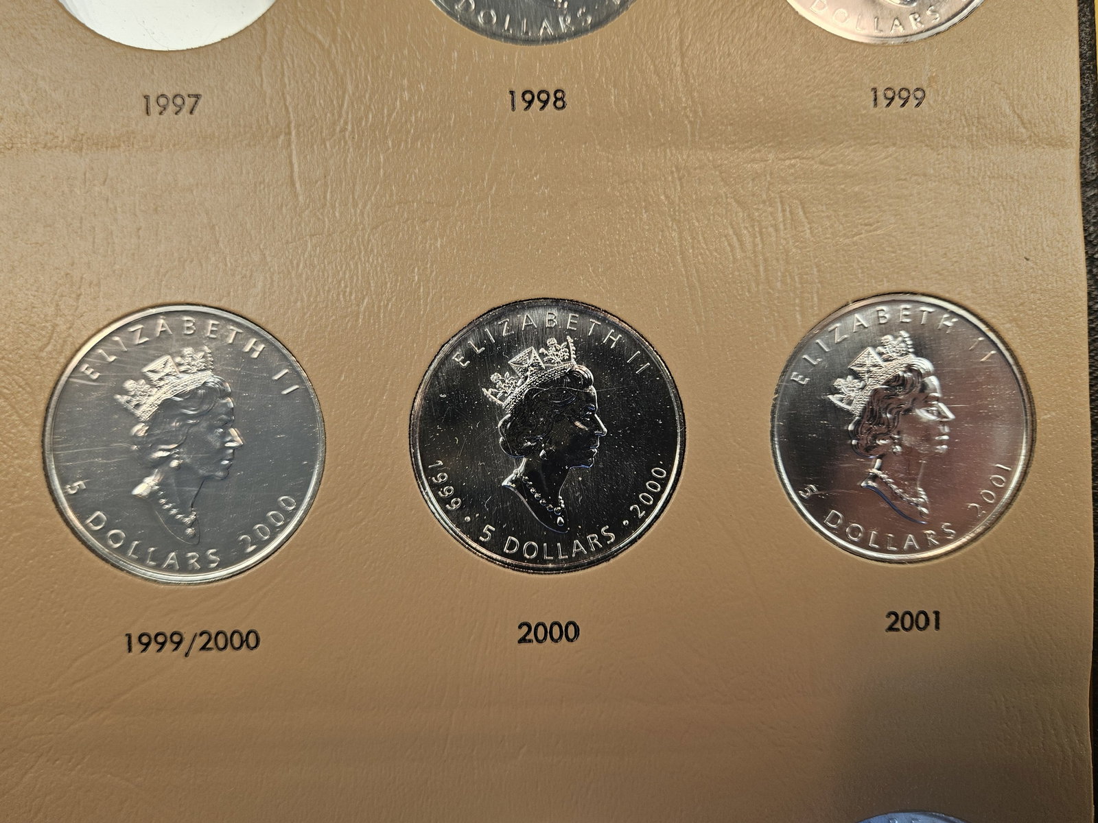NICE! Partially Complete Canada SILVER Maple Leaf Collection - 8