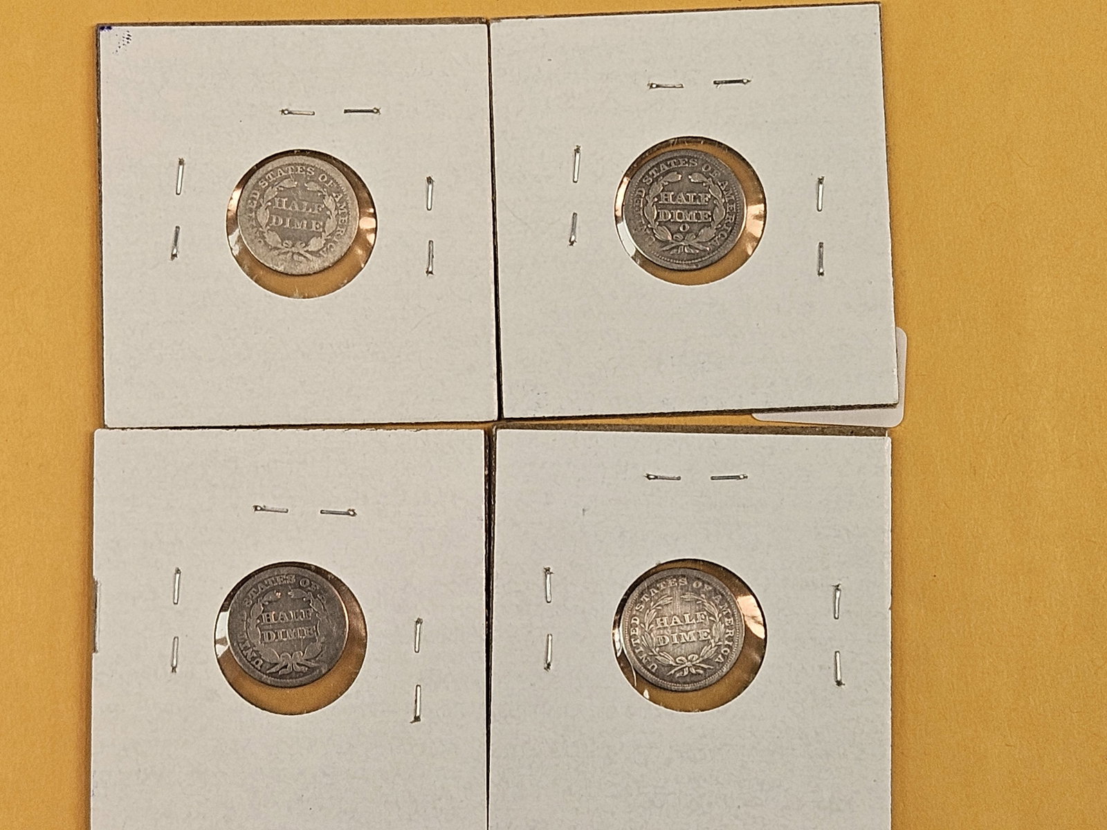 Four mixed Seated Liberty silver Half Dimes - 4