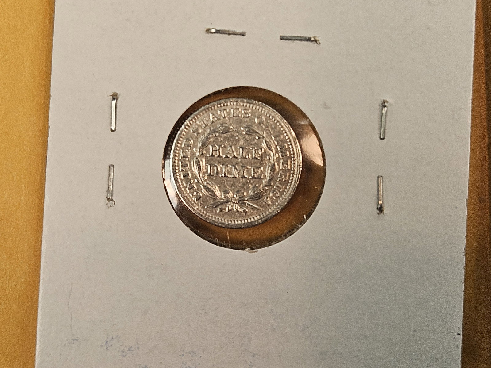 Three mixed Seated Liberty silver Half Dimes - 3
