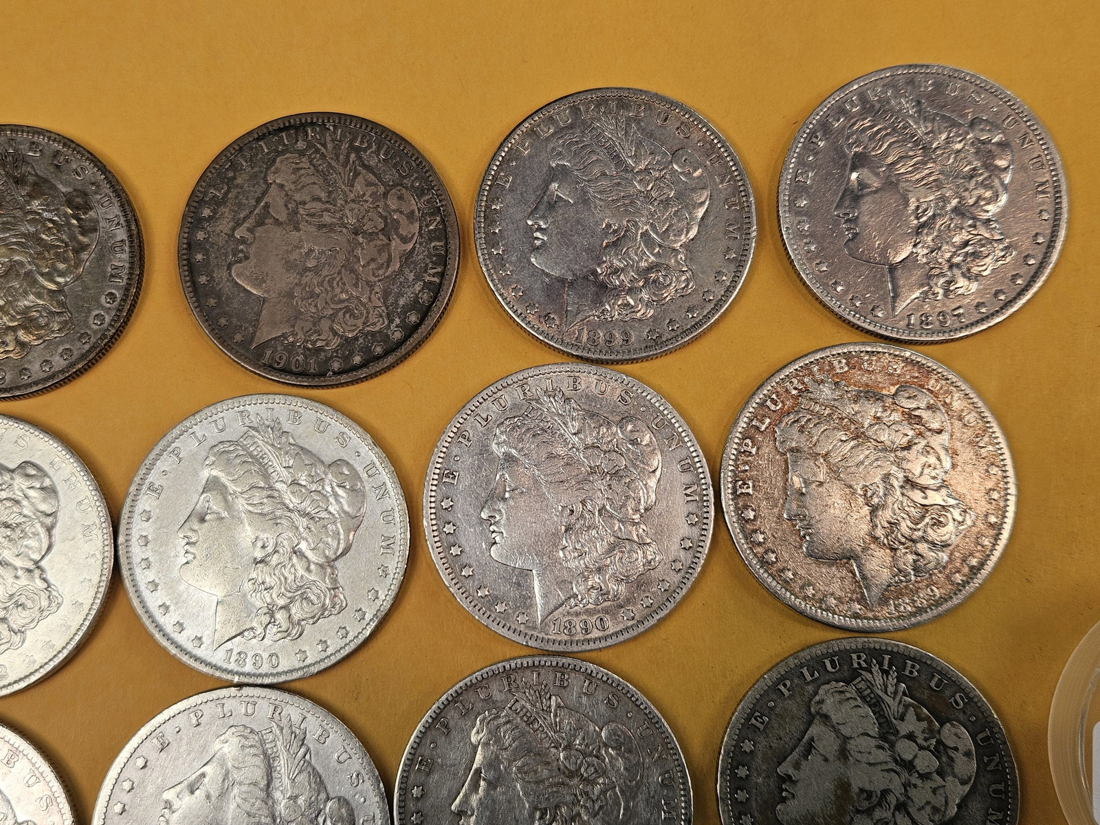 ** FULL ROLL ** Twenty Morgan Silver Dollars - 3