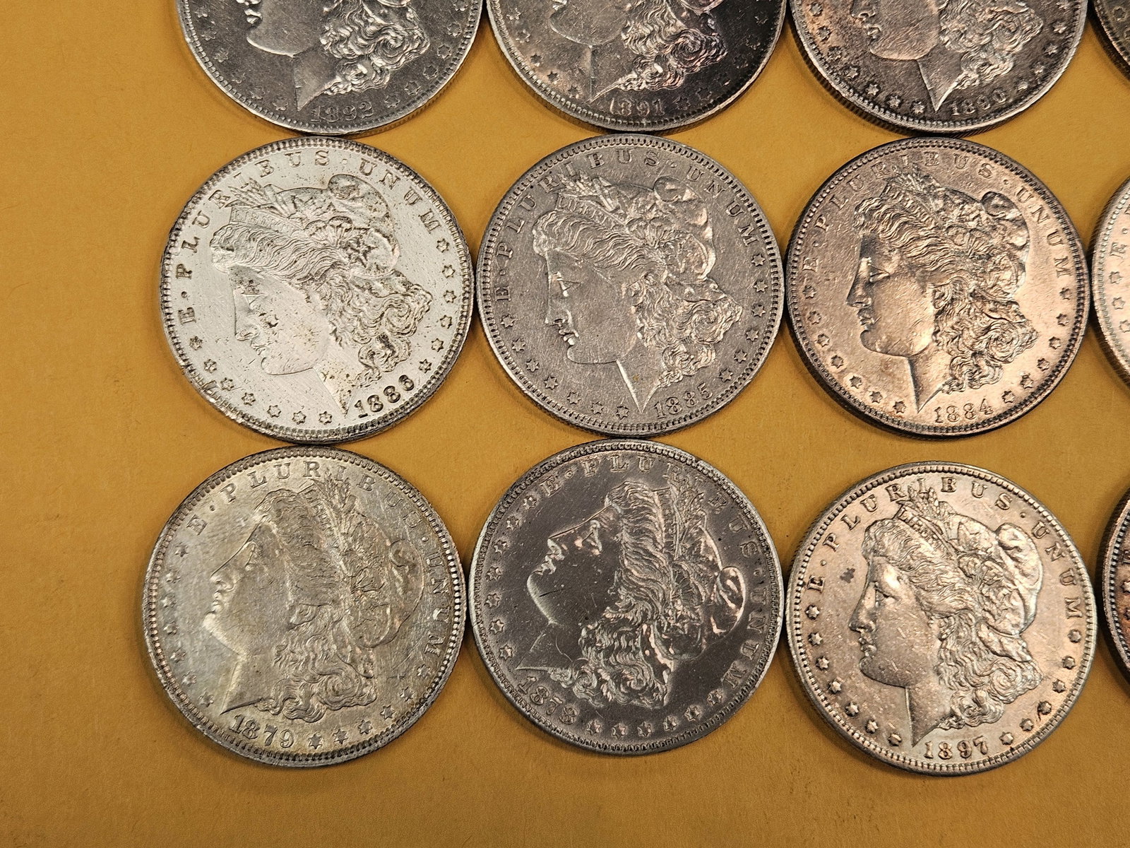 ** FULL ROLL ** Twenty Morgan Silver Dollars - 4