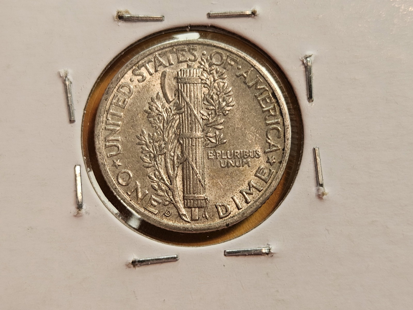 Four better grade silver Mercury Dimes - 3