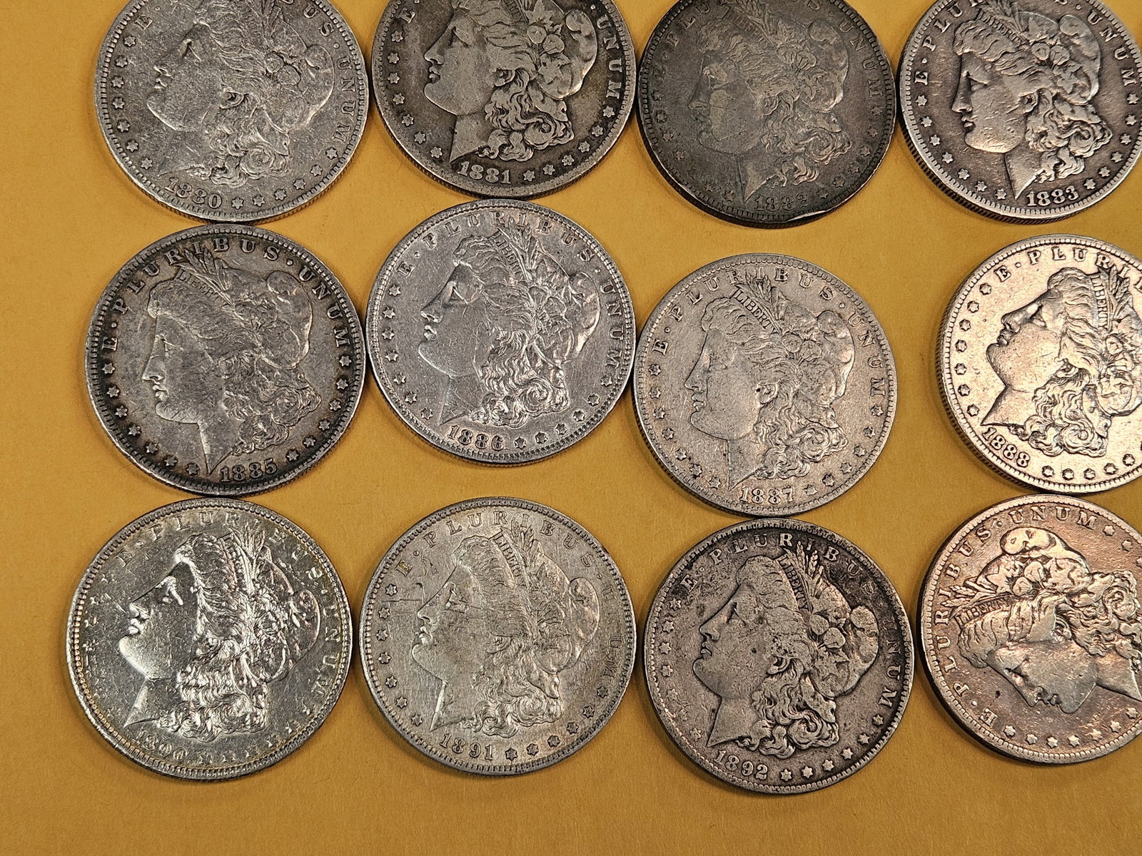 ** FULL ROLL ** Twenty Morgan Silver Dollars - 4