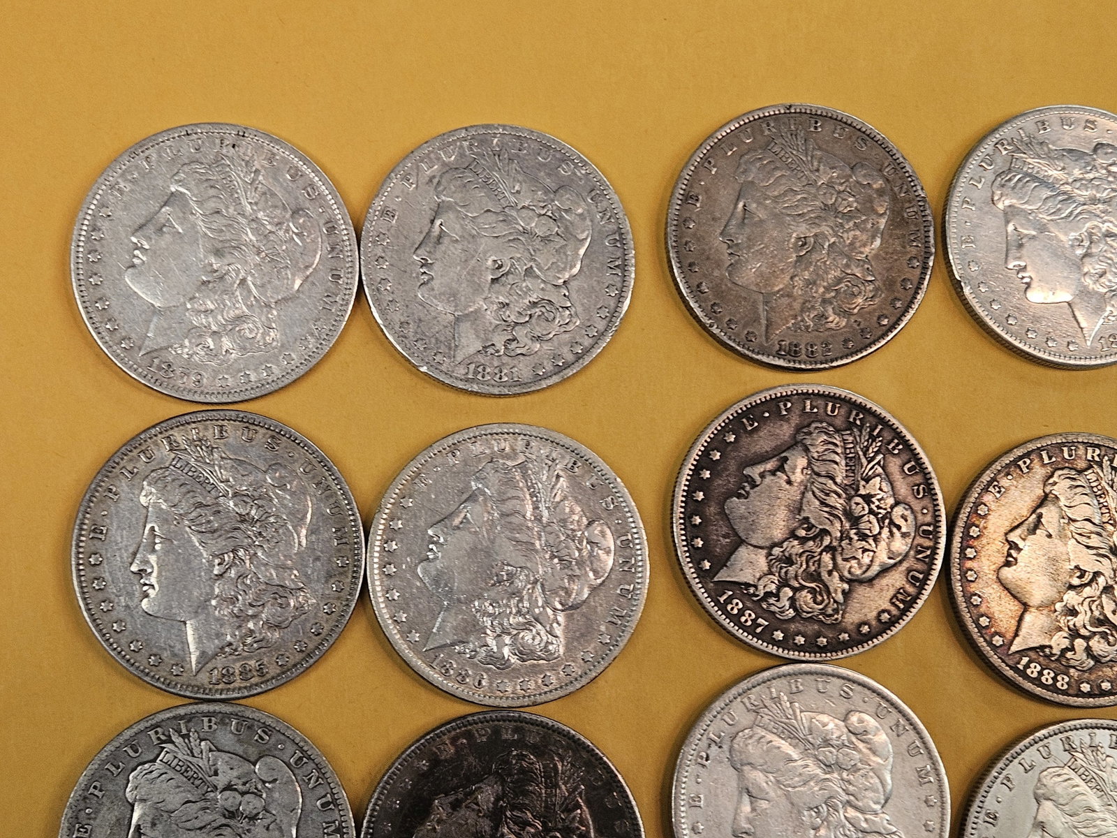 ** FULL ROLL ** Twenty Morgan Silver Dollars - 2