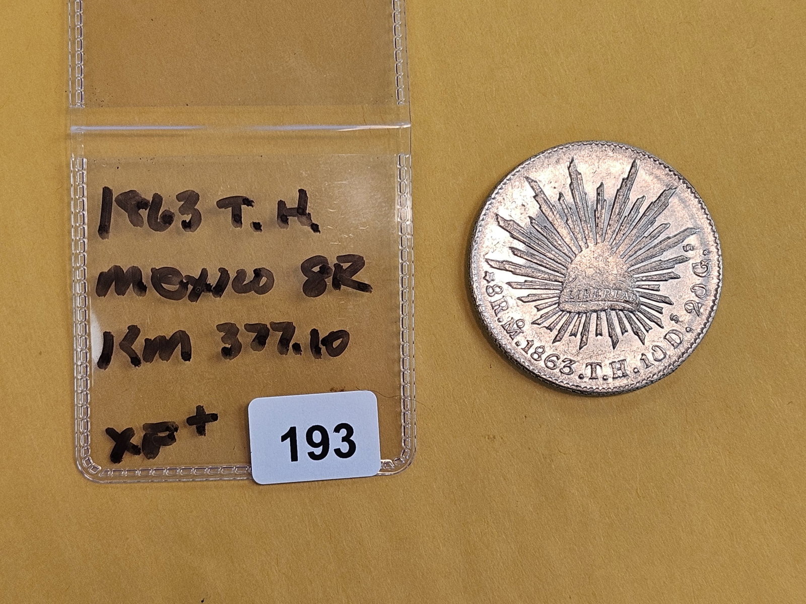 1863 TH Mexico silver 8 reals in Extra Fine plus - 2
