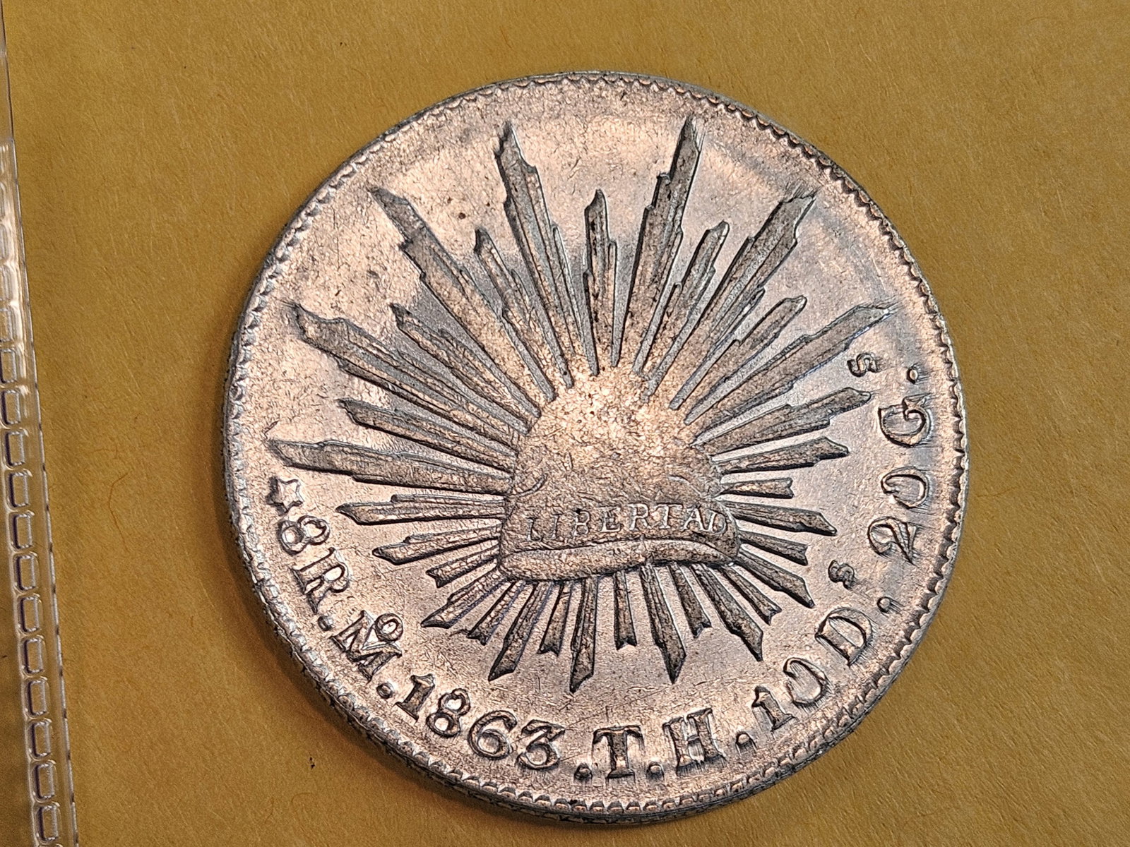 1863 TH Mexico silver 8 reals in Extra Fine plus - 3