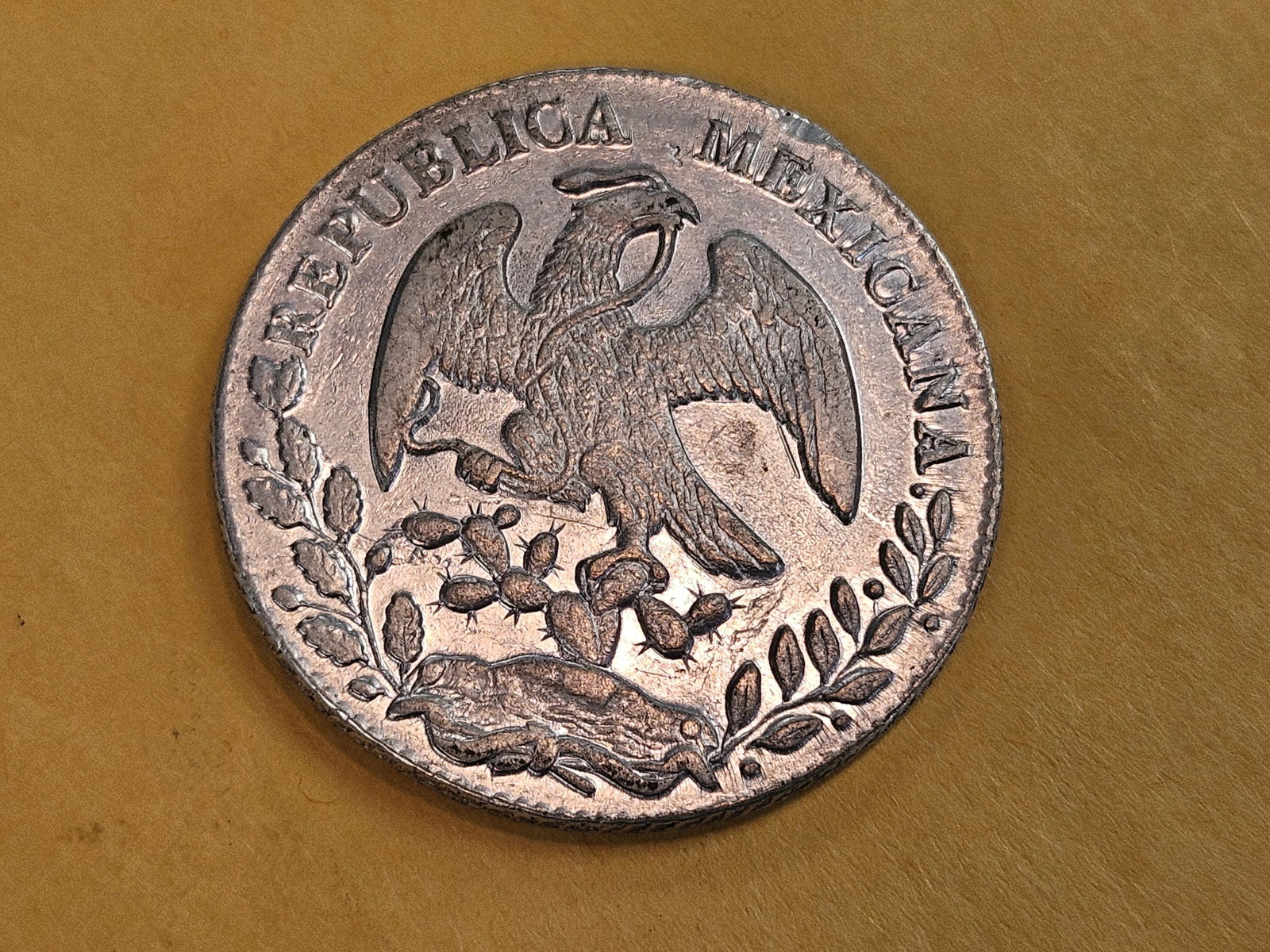 1863 TH Mexico silver 8 reals in Extra Fine plus - 5