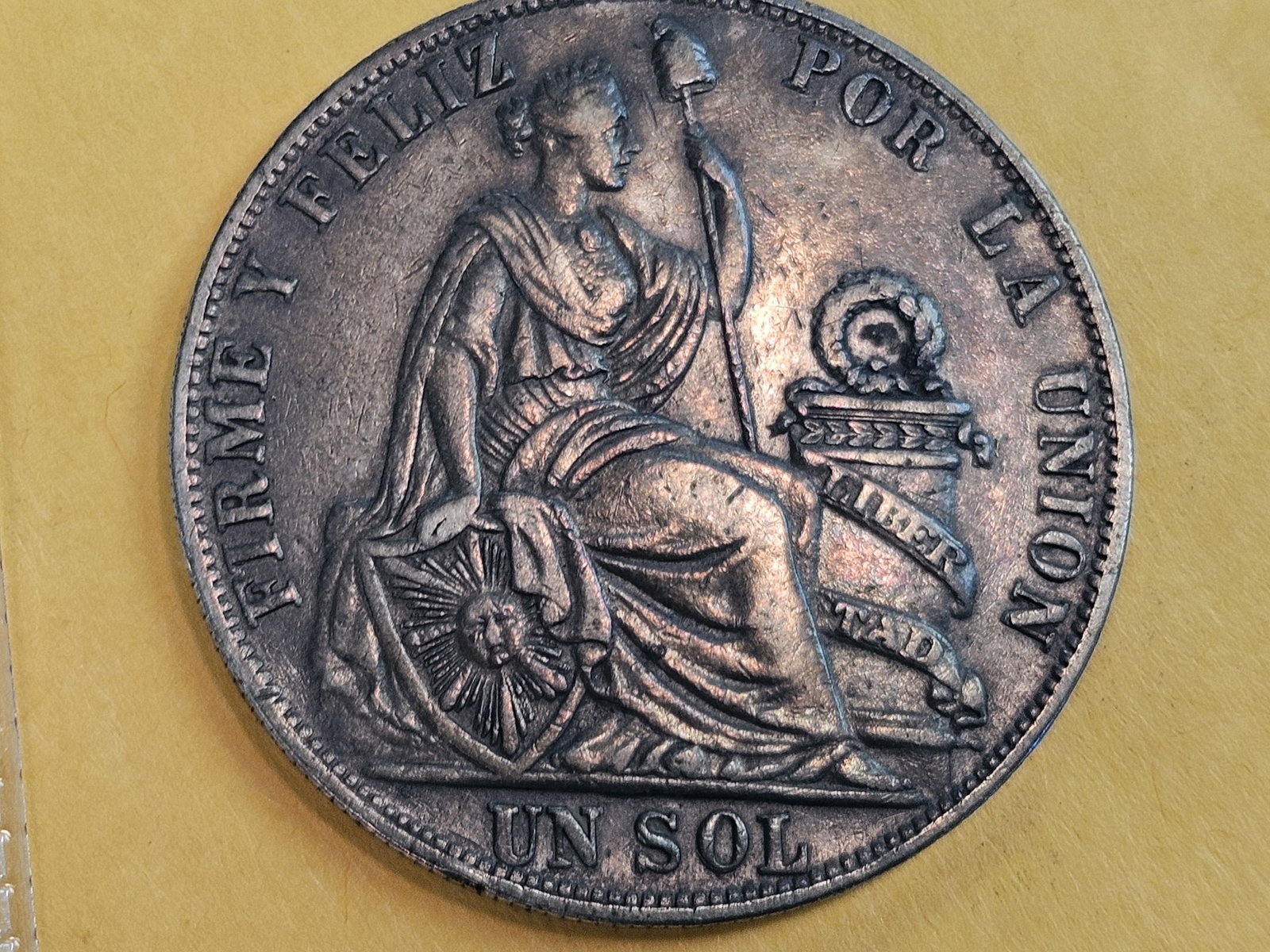 1889 Peru silver 1 sol in Extra Fine: KM 196