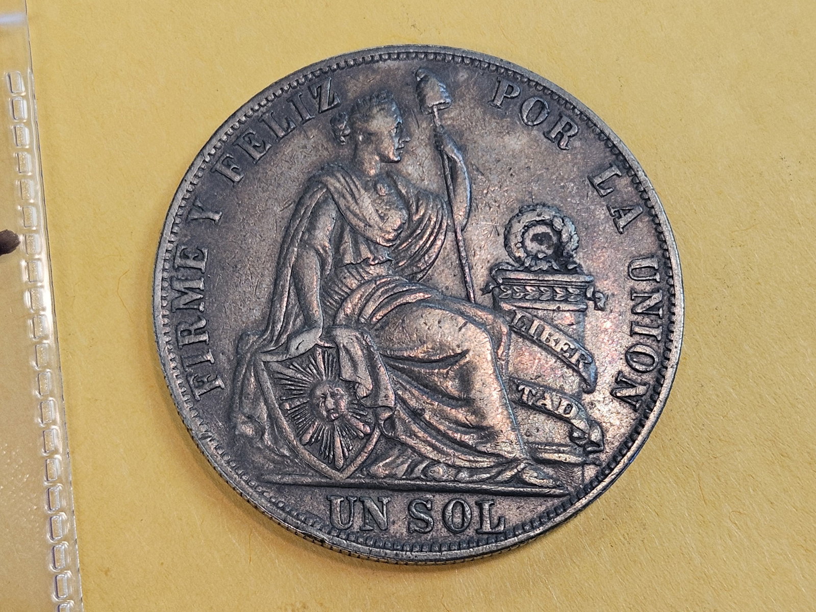 1889 Peru silver 1 sol in Extra Fine - 3