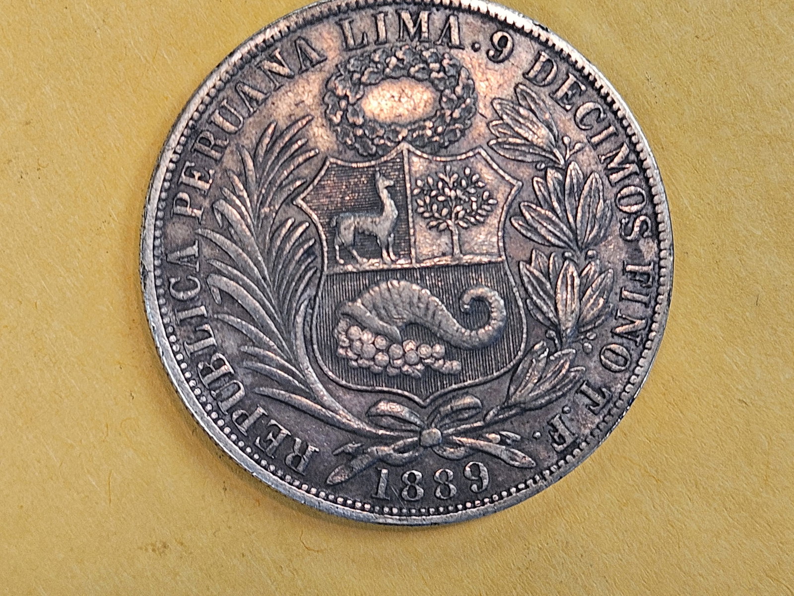 1889 Peru silver 1 sol in Extra Fine - 6