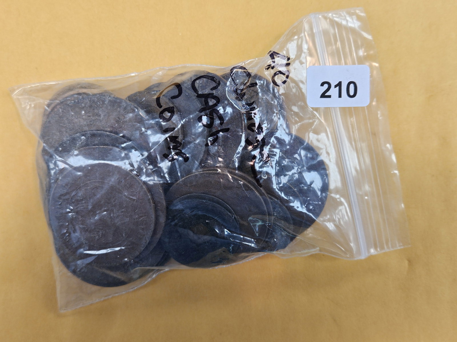 Forty mixed Chinese Cash Coins: From dealer. Unsearched by us