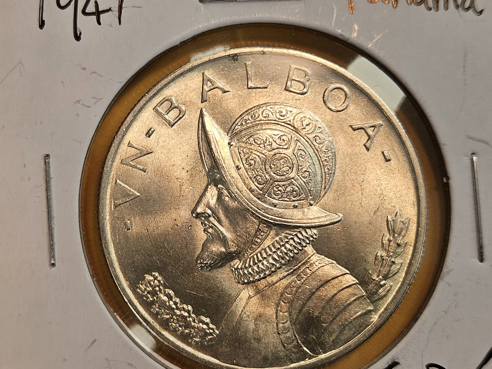 Very Choice Brilliant Uncirculated 1947 Panama silver balboa: Right purty!