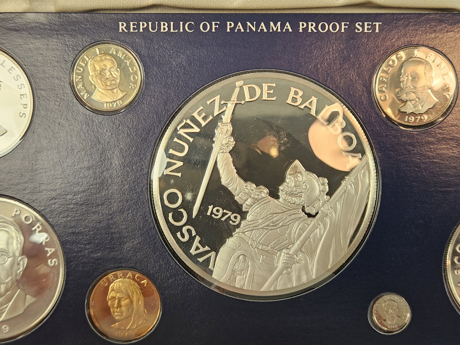 Scarce 1979 Panama 9-Coin SILVER Proof Set - 5