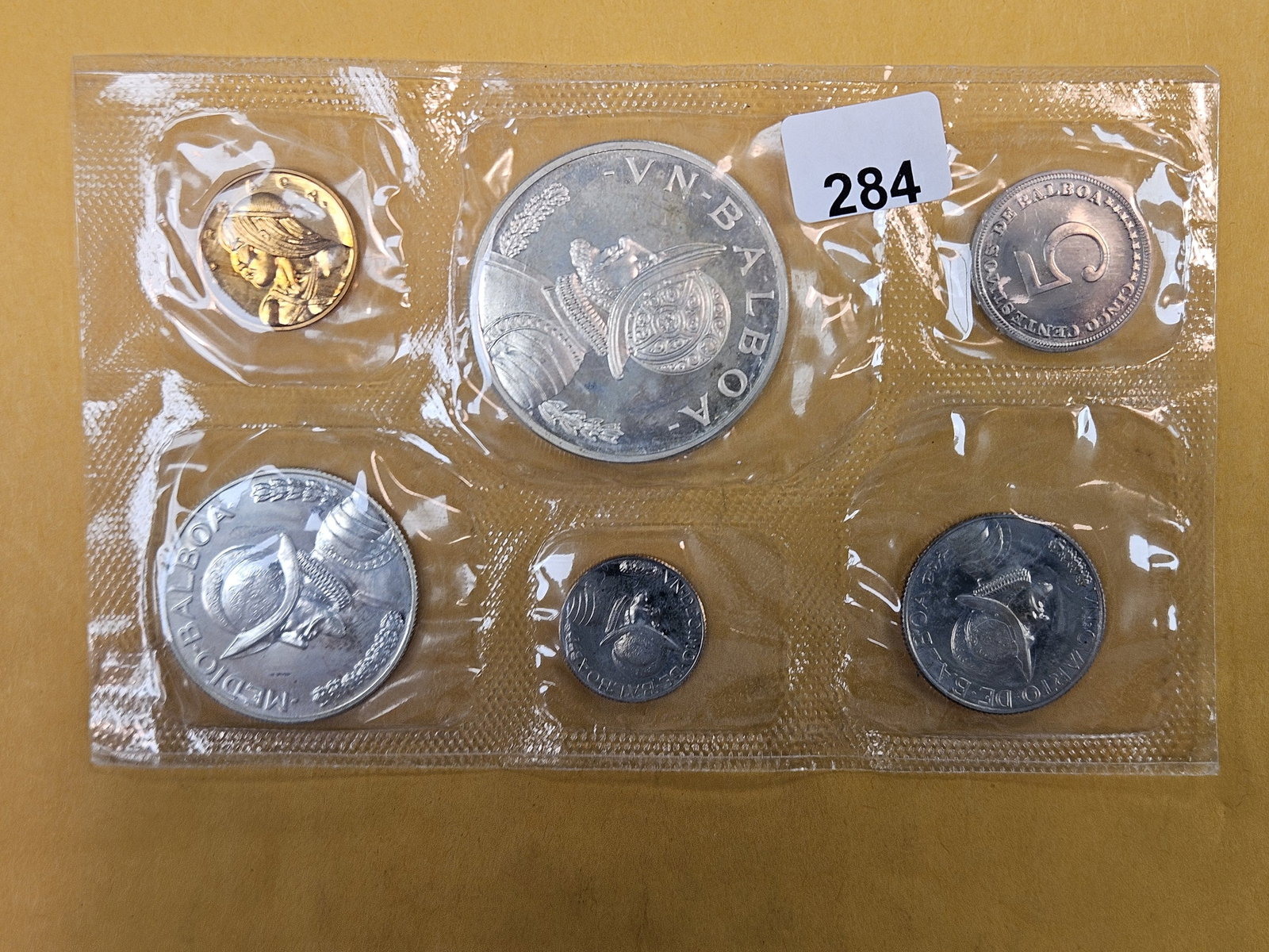 Gem 1968 Panama Silver Proof Set: In original blister pack