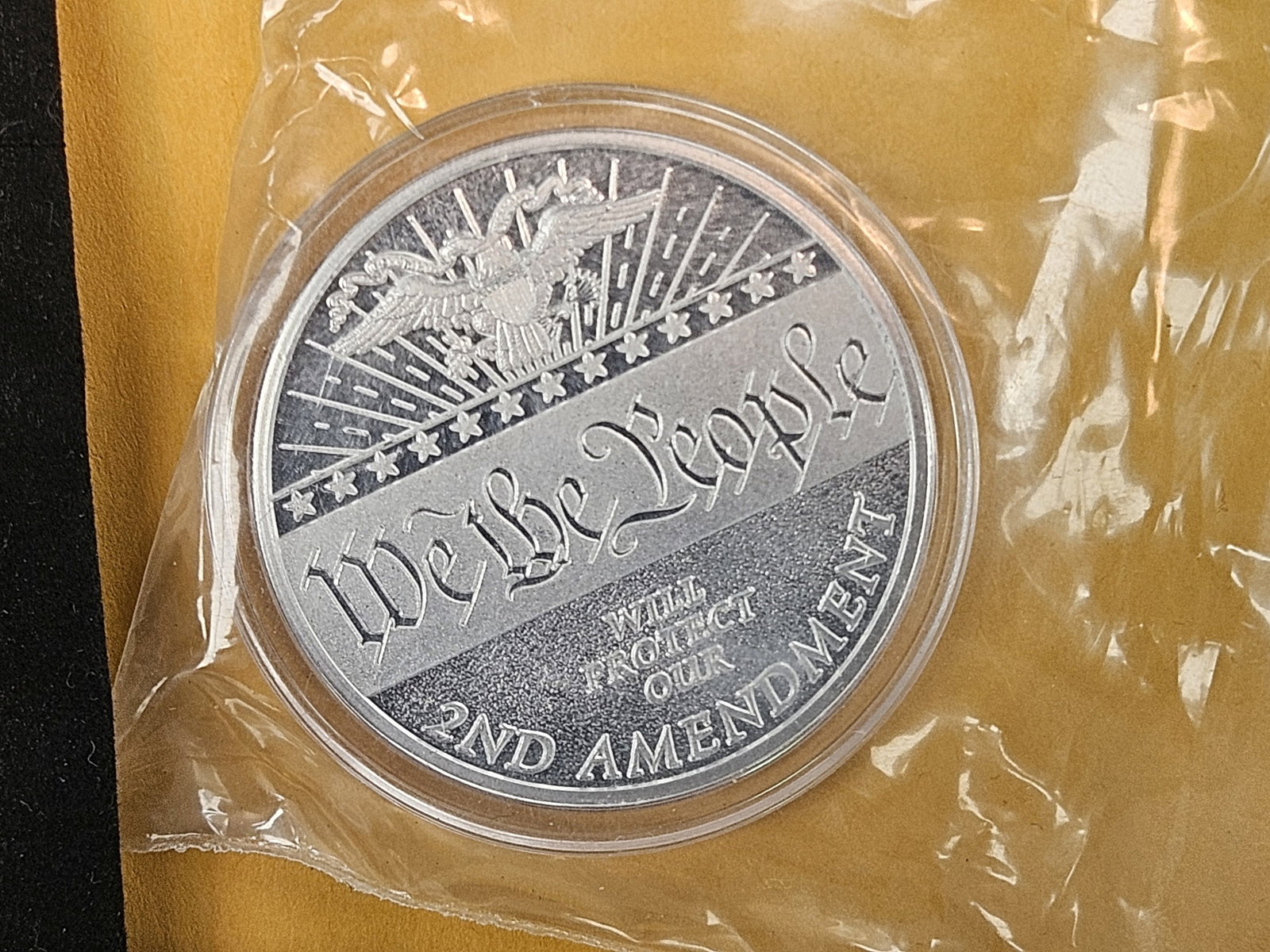 One Troy Ounce .999 fine silver Proof art round (1 of 3)