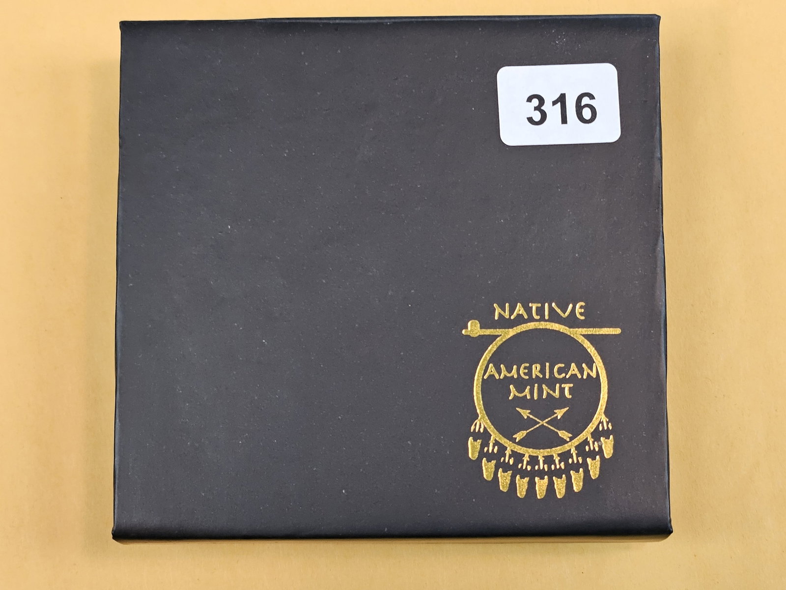 One Troy Ounce .999 fine silver Proof art round (1 of 5)