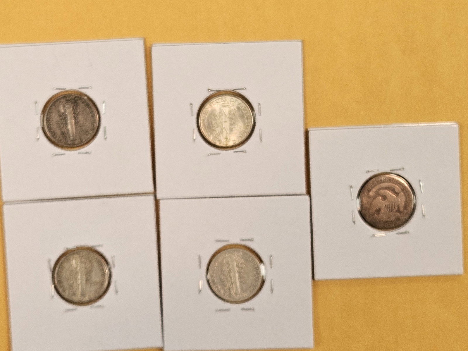 Five mixed Silver Dimes - 7