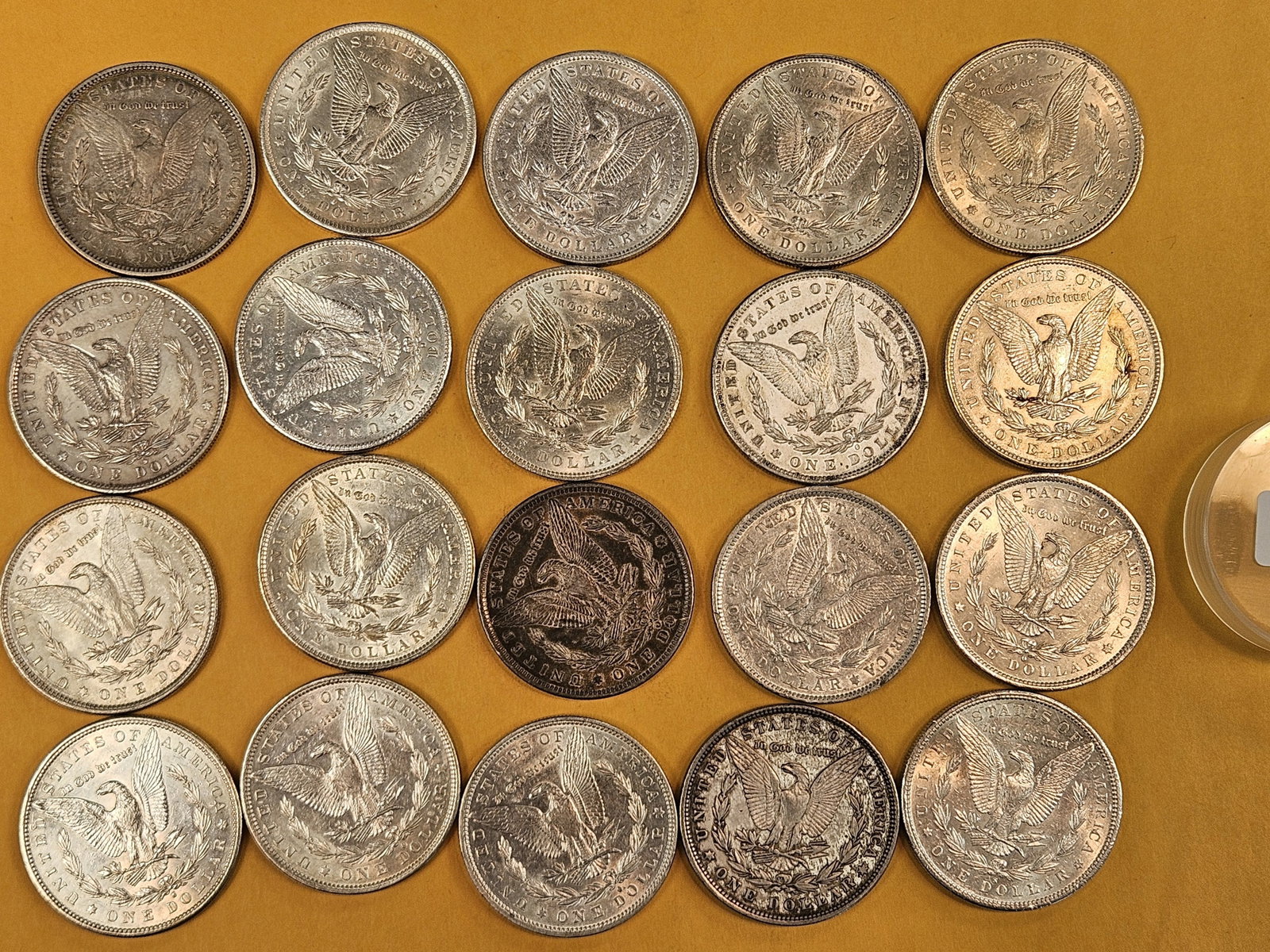 ** FULL ROLL ** Twenty Morgan Silver Dollars - 8