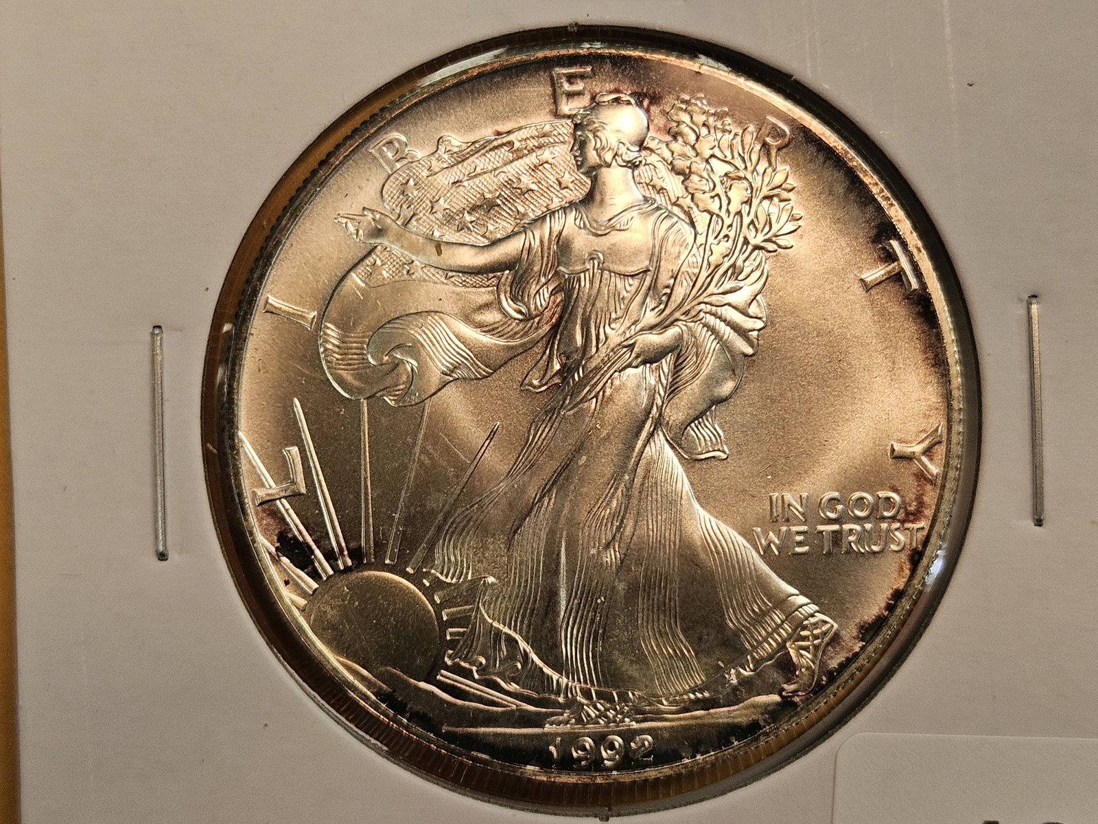 GEM Brilliant Uncirculated 1992 American silver Eagle (1 of 3)