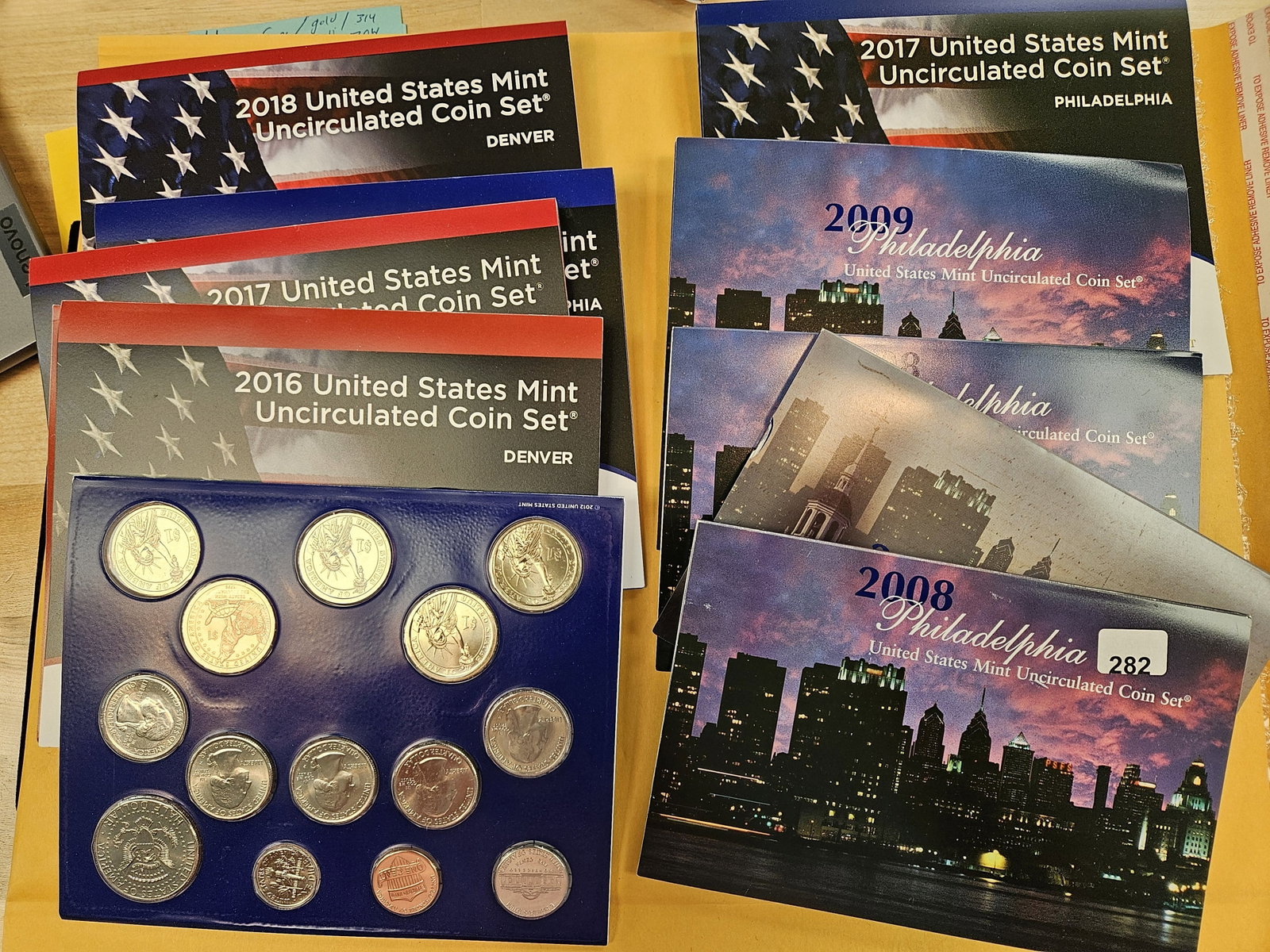 Ten mixed modern US Mint Sets: All in OGP.