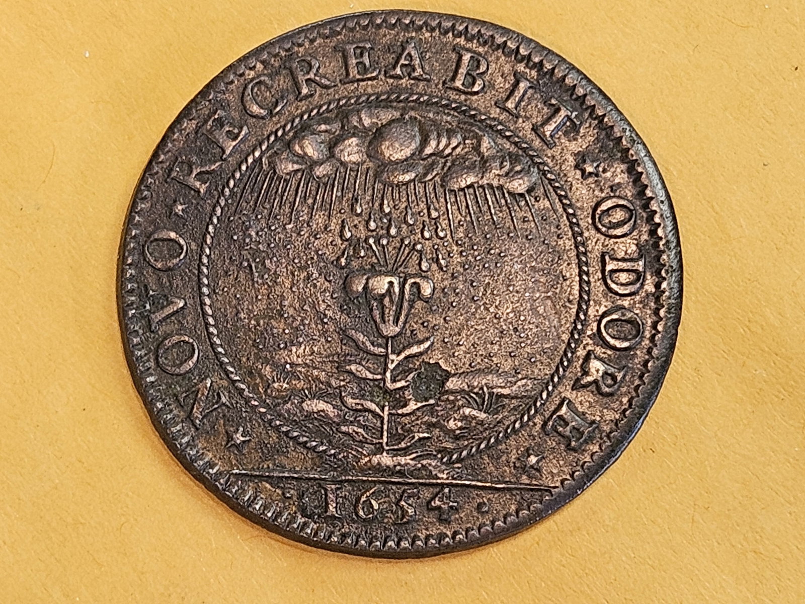 * Scarce AU-UNC 1654 French Token: Jeton
