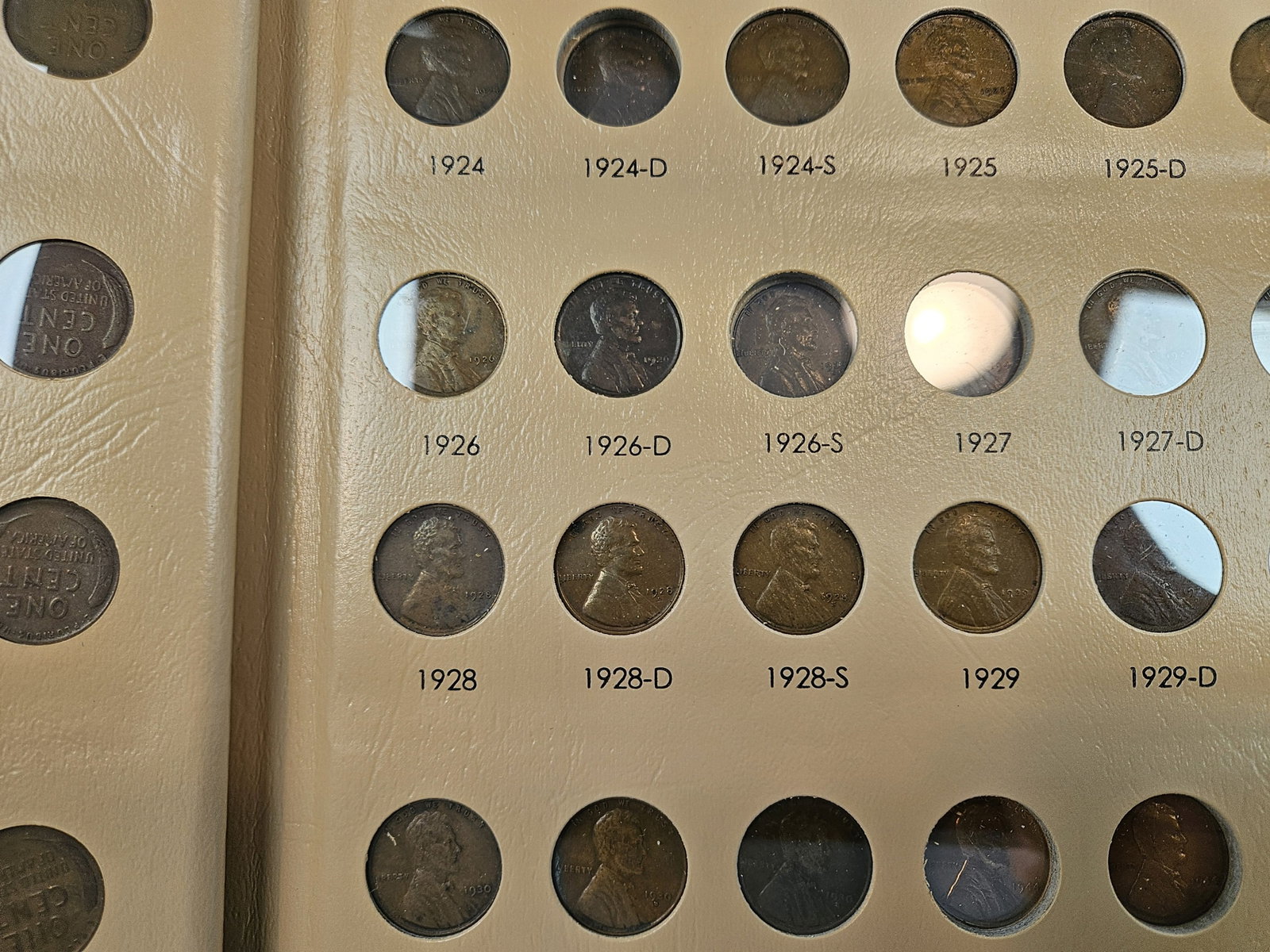 Mostly Complete Lincoln Cent collection - 13