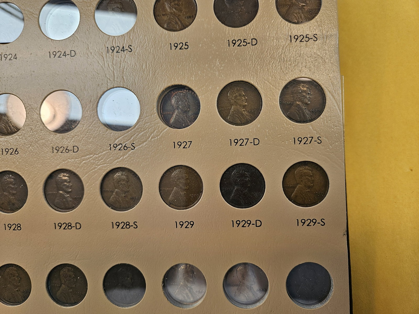 Mostly Complete Lincoln Cent collection - 14
