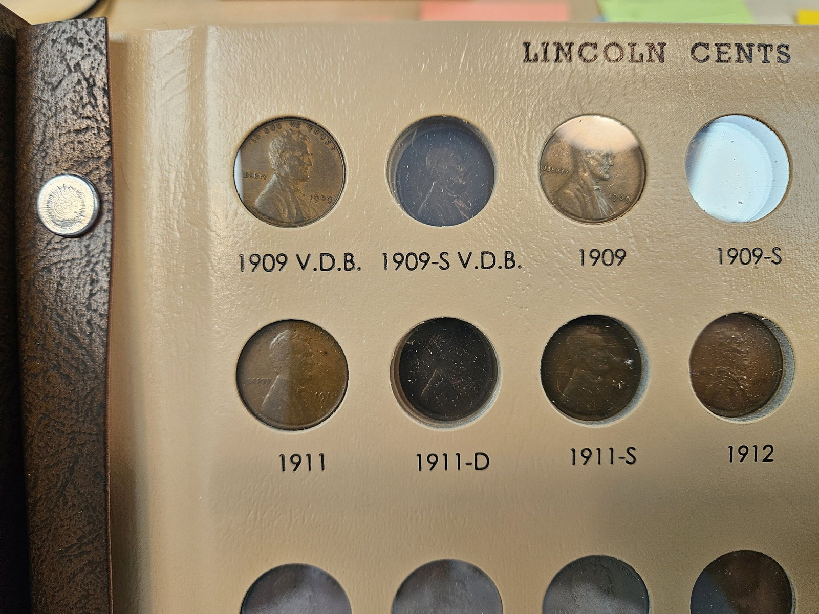 Mostly Complete Lincoln Cent collection - 3