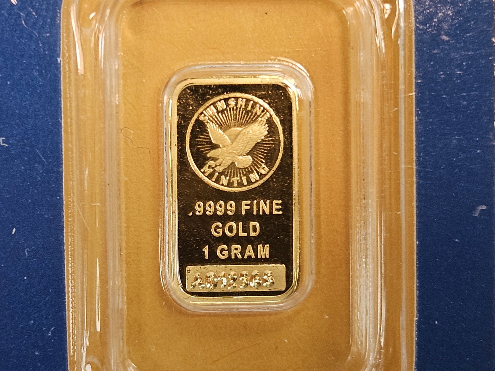GOLD! GEM Sunshine Minting One Gram .9999 fine Gold bar (1 of 3)