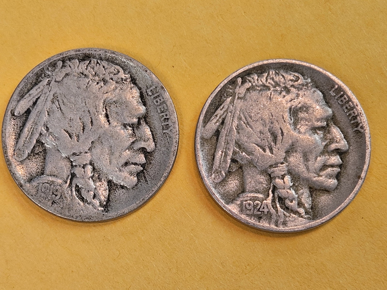 Two Semi-Key Denver-minted Buffalo Nickels in Fine condition (1 of 3)