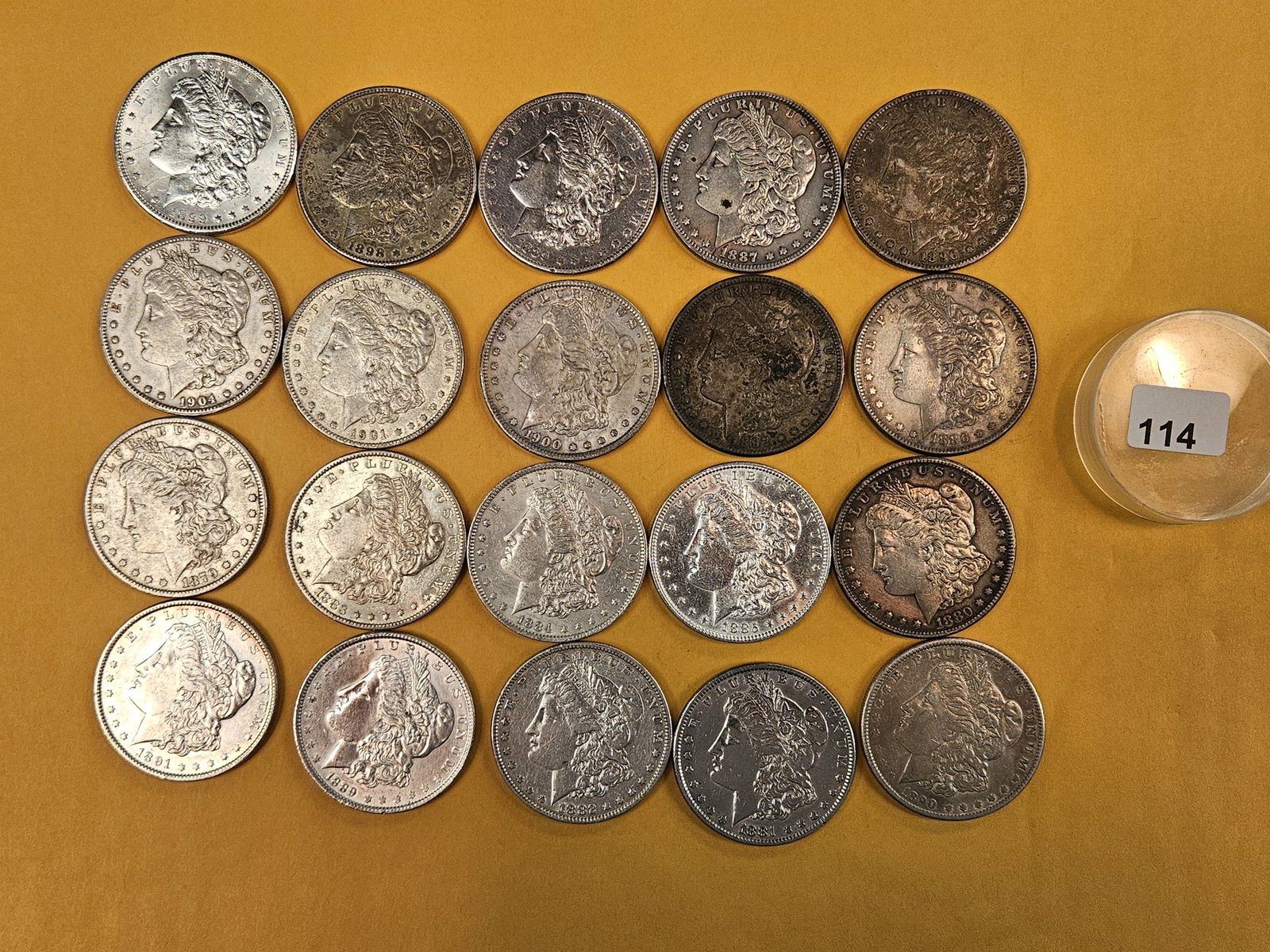 ** FULL ROLL ** Twenty Morgan Silver Dollars (1 of 8)