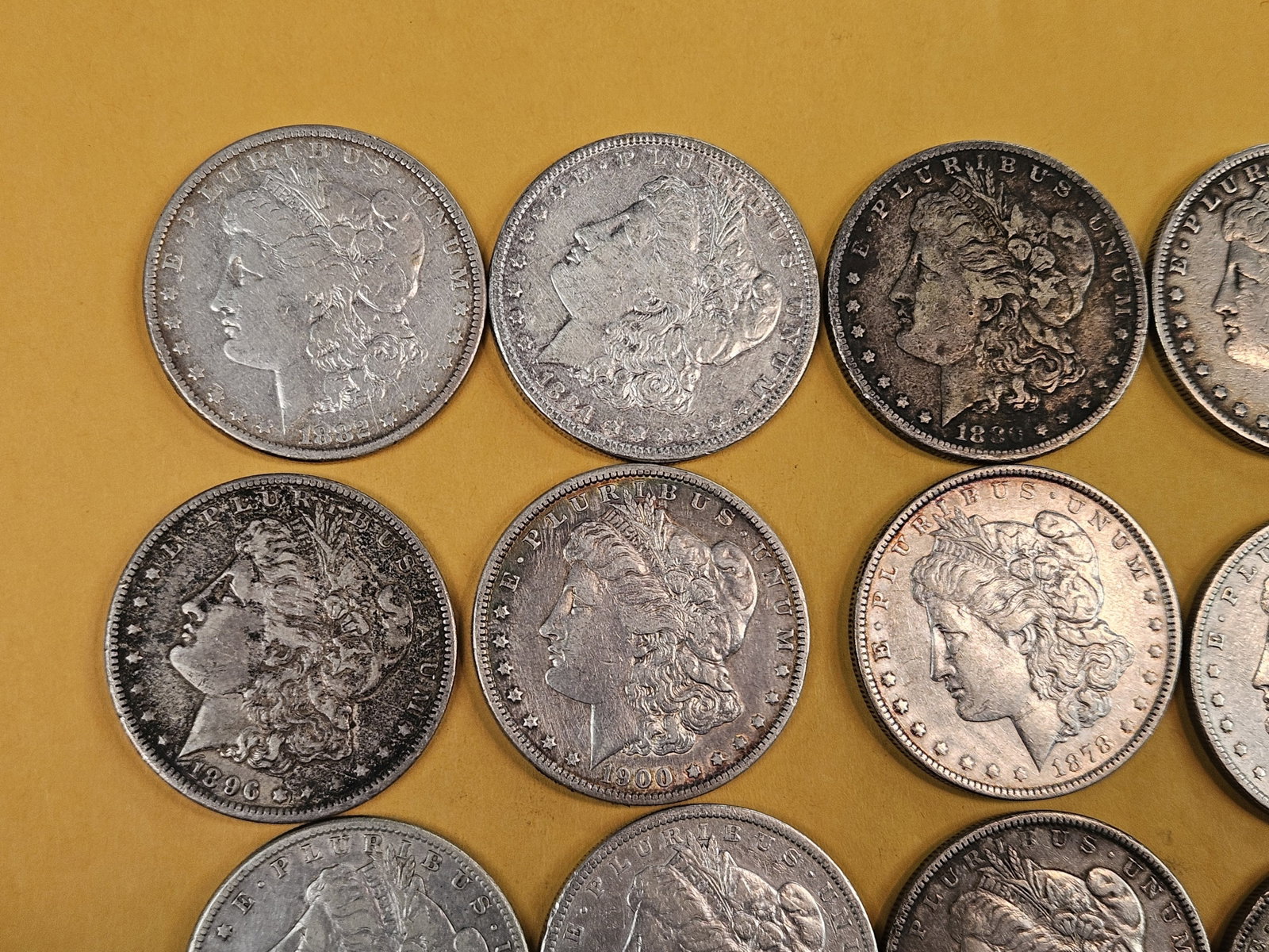 ** FULL ROLL ** Twenty Morgan Silver Dollars - 2
