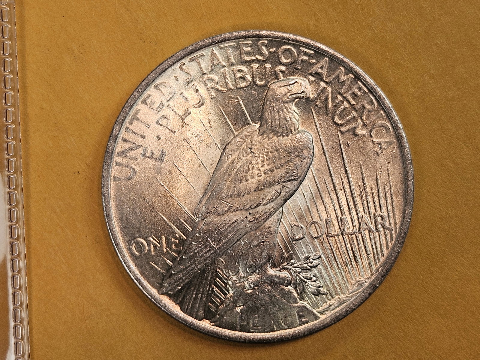 Choice Brilliant Uncirculated 1922 Peace silver Dollar - 4