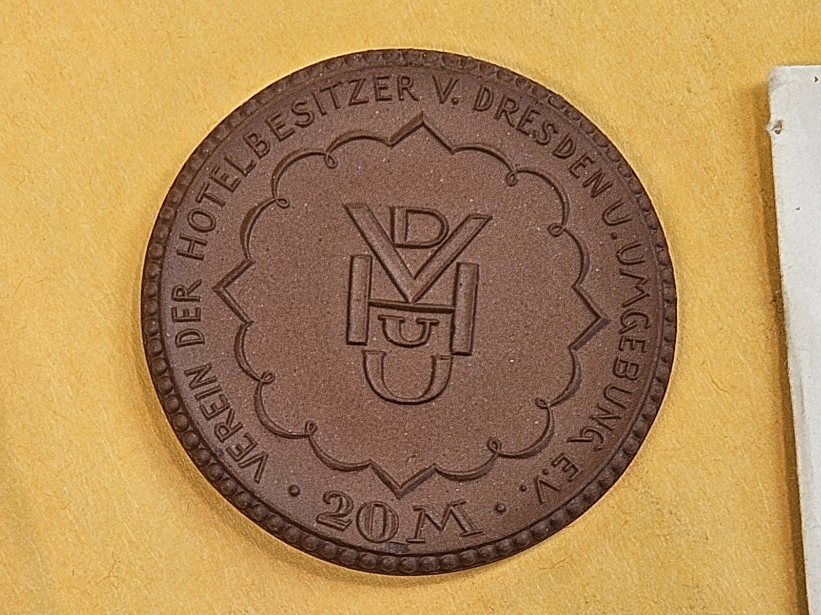 Larger GEM 1921 German War Token 20 Mark - 3