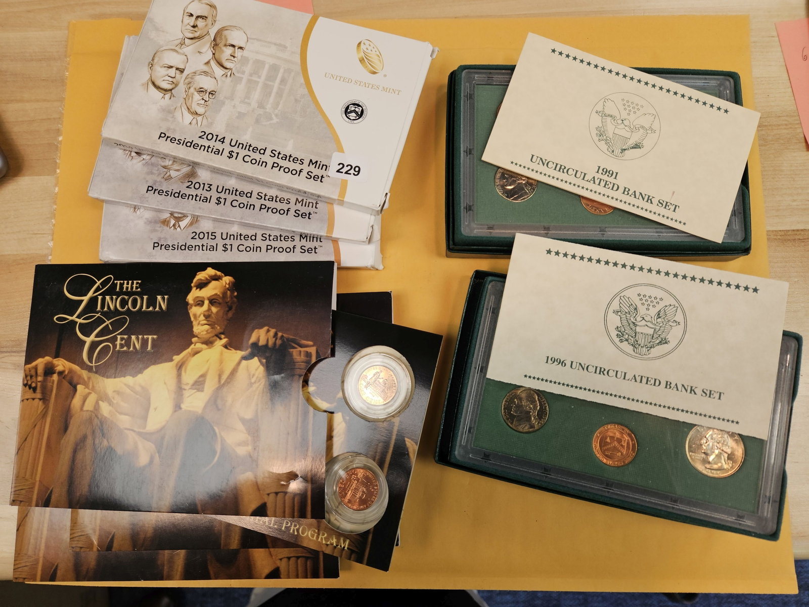 Eight more mixed US Sets: Proof Dollars, Bank sets and Lincoln cent sets
