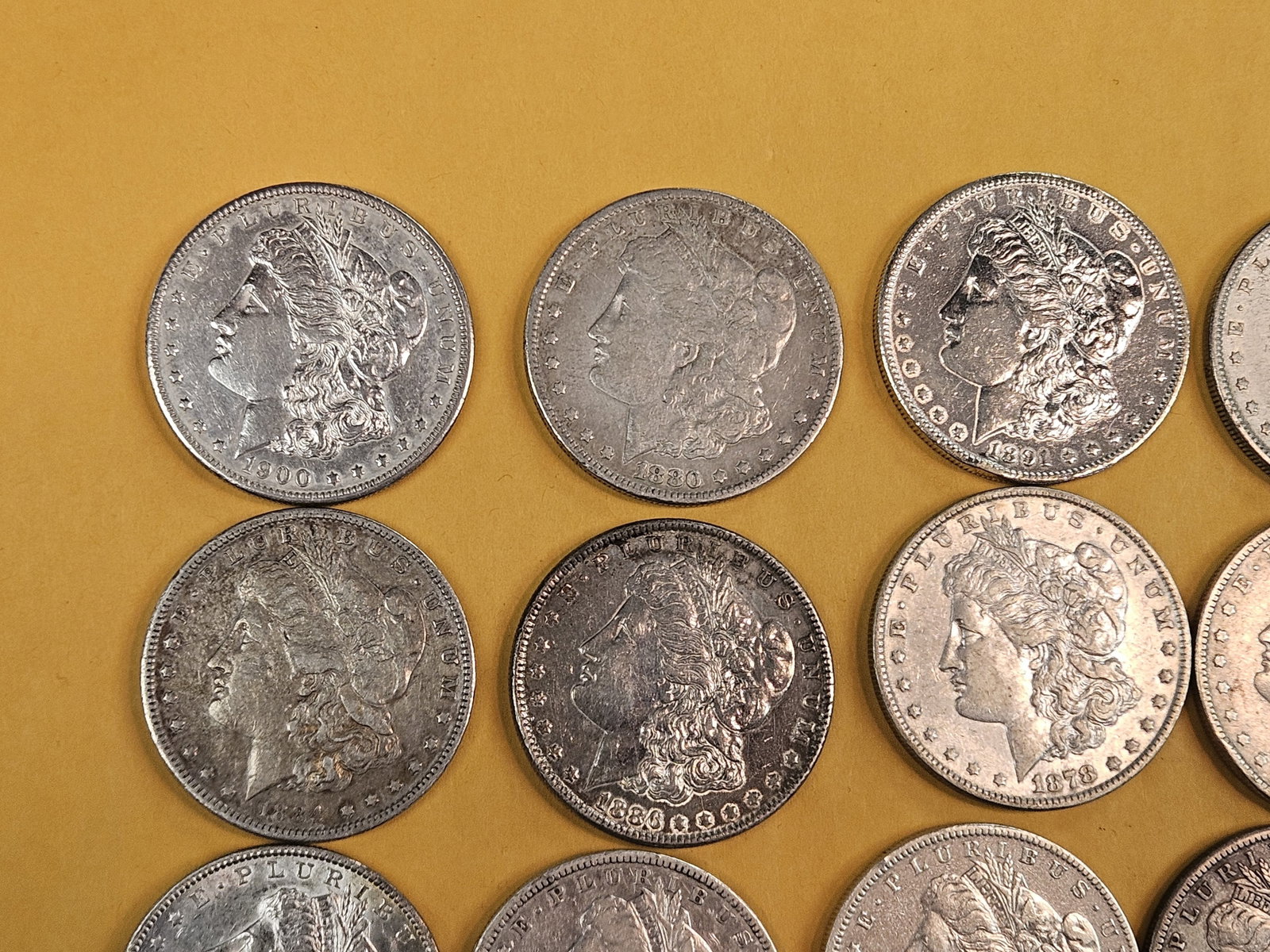 ** FULL ROLL ** Twenty Morgan Silver Dollars - 2