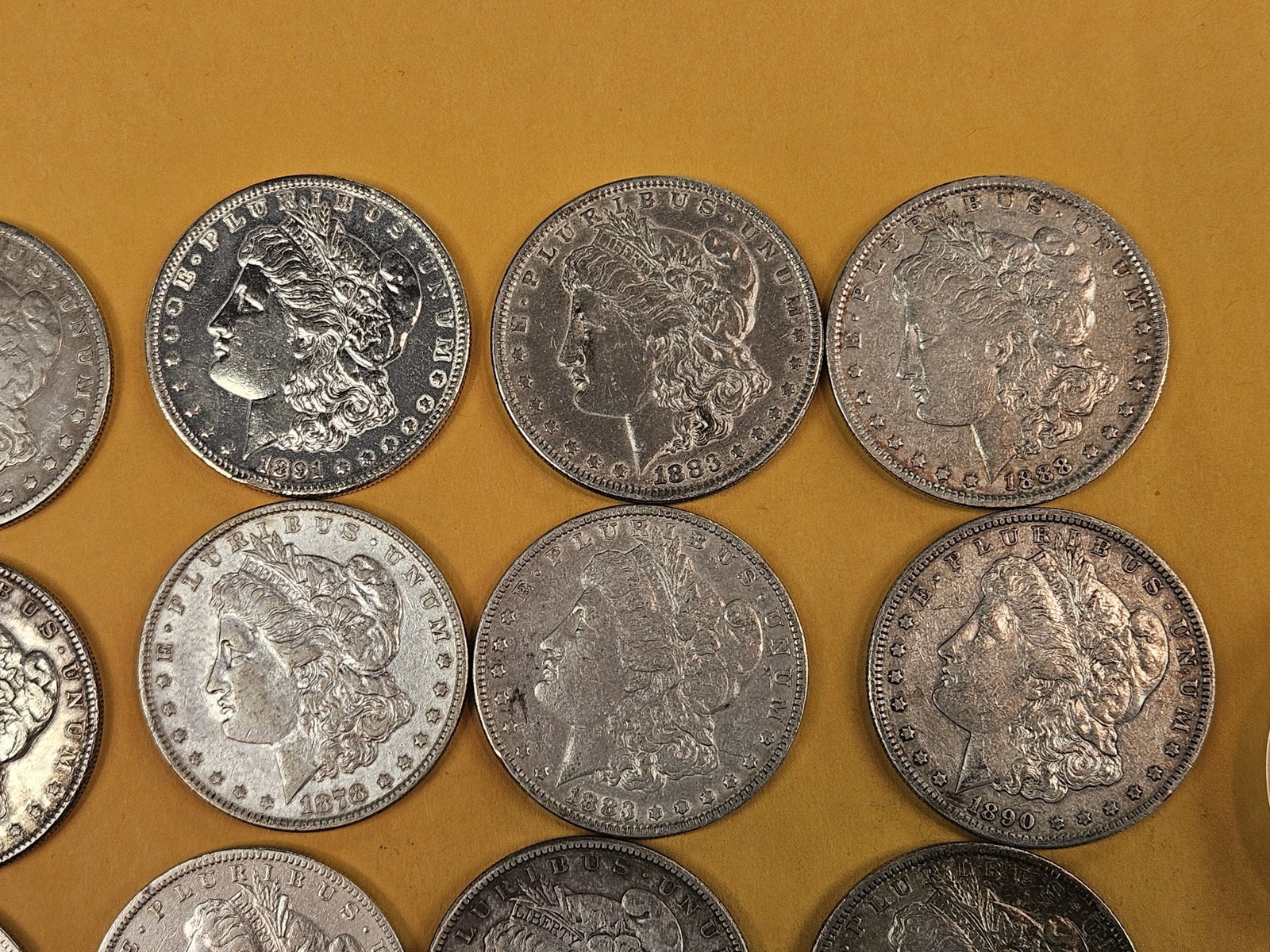** FULL ROLL ** Twenty Morgan Silver Dollars - 3