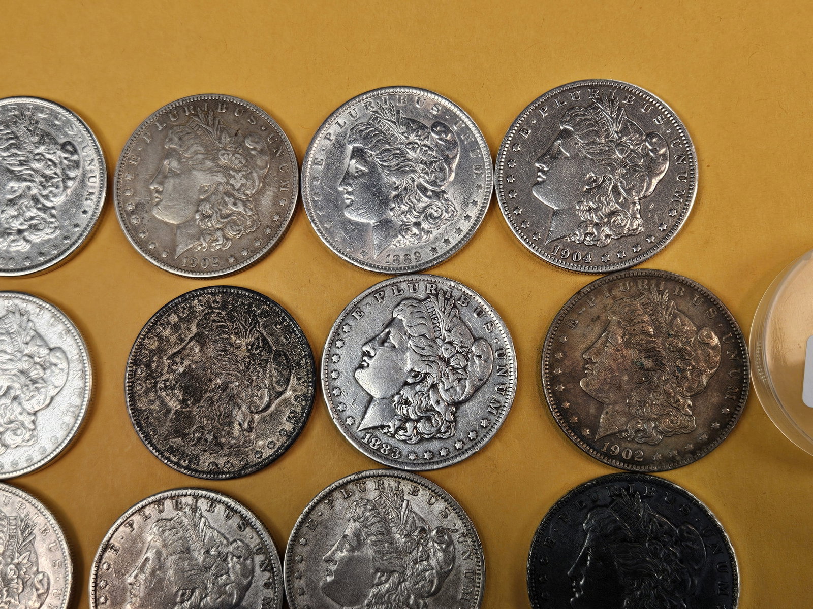 ** FULL ROLL ** Twenty Morgan Silver Dollars - 3