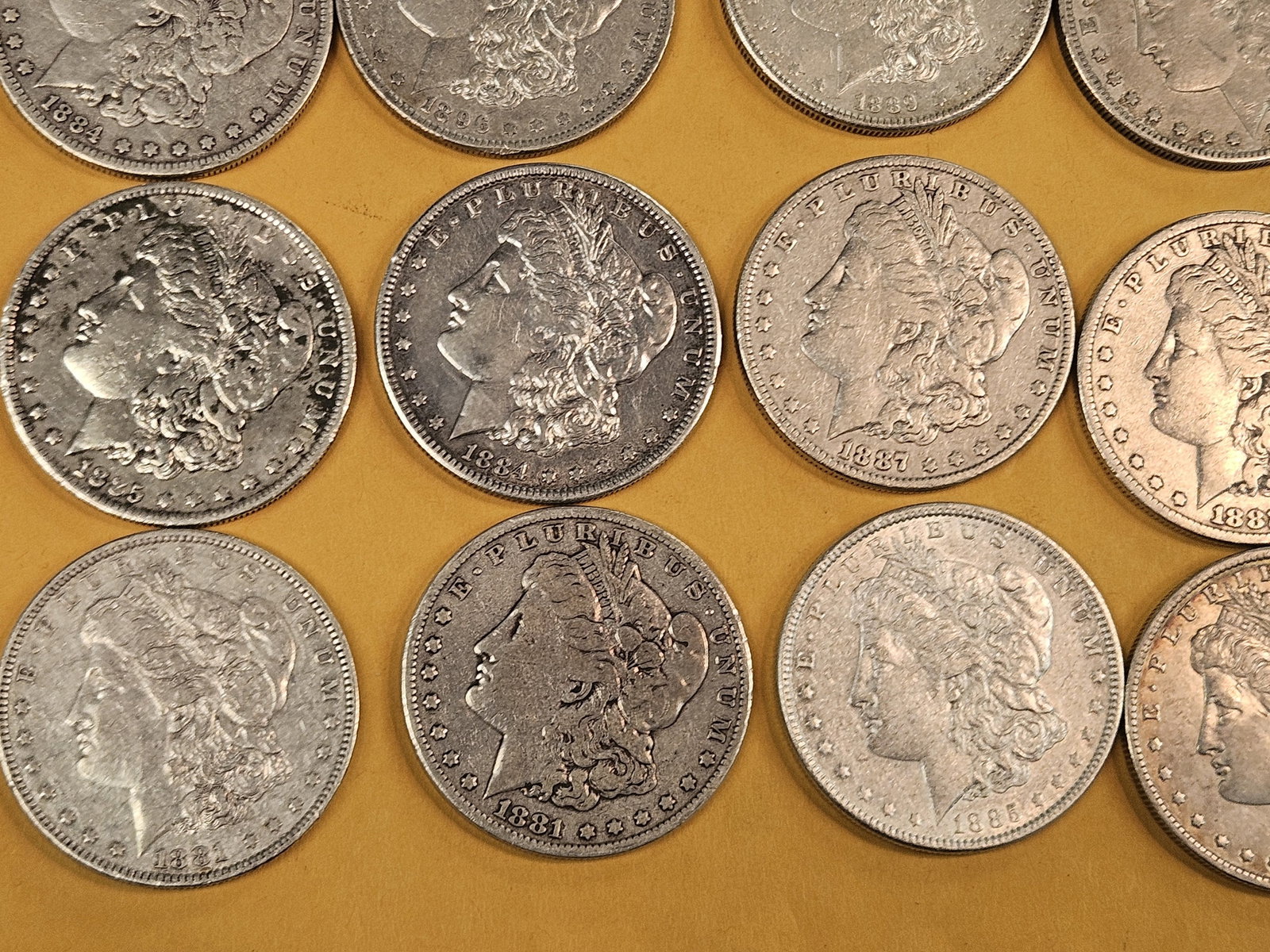 ** FULL ROLL ** Twenty Morgan Silver Dollars - 4