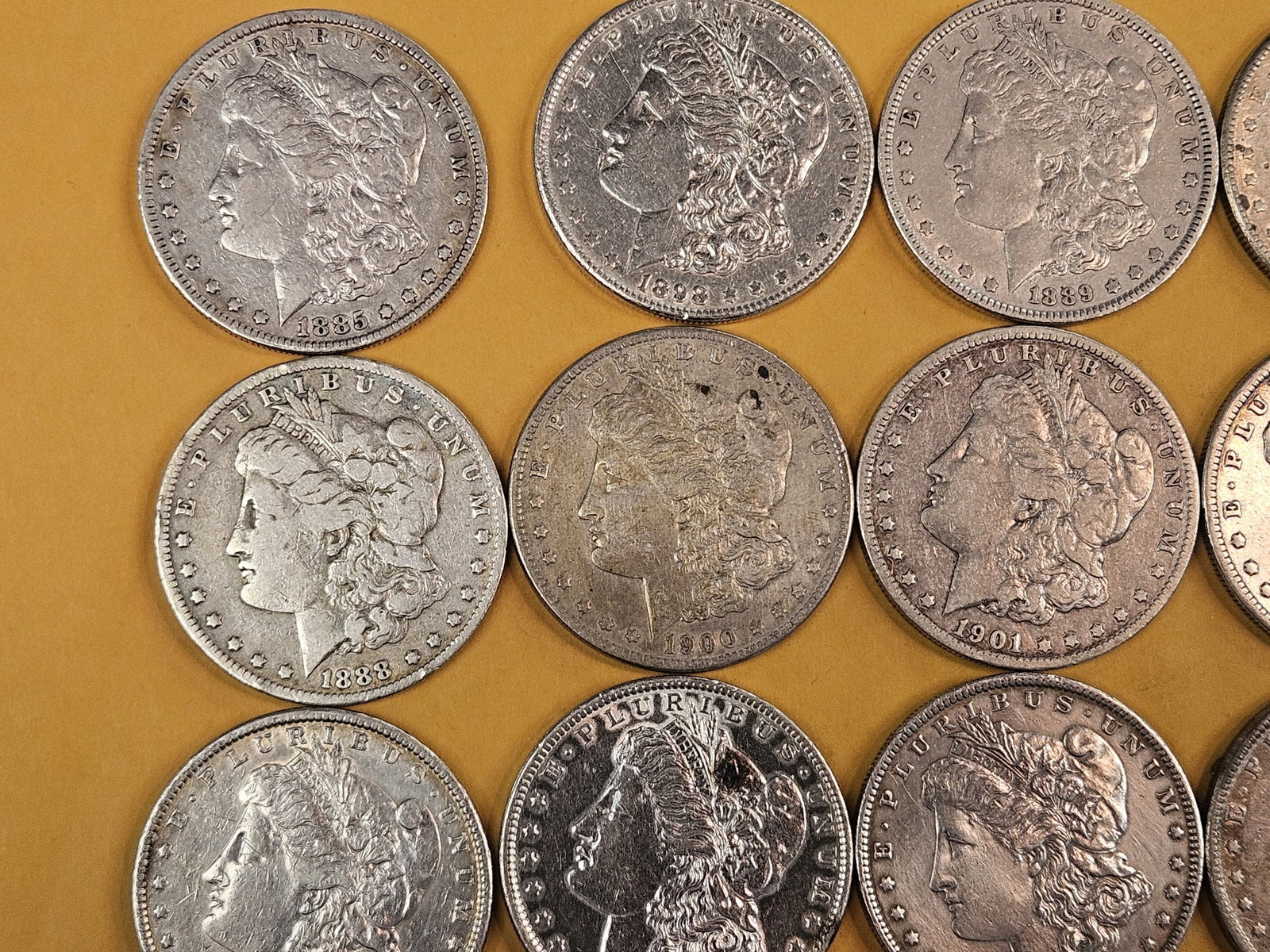 ** FULL ROLL ** Twenty Morgan Silver Dollars - 2