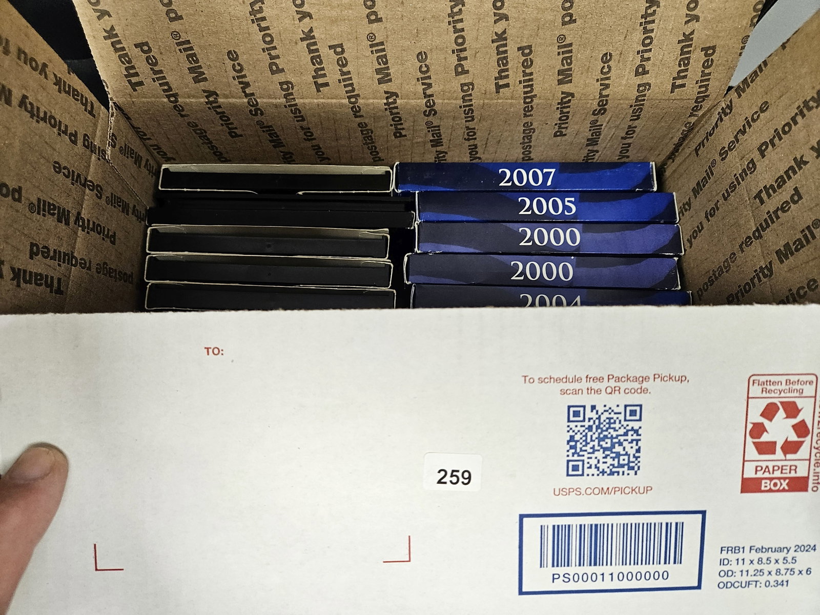THIRTY-THREE US PROOF SETS! - 2