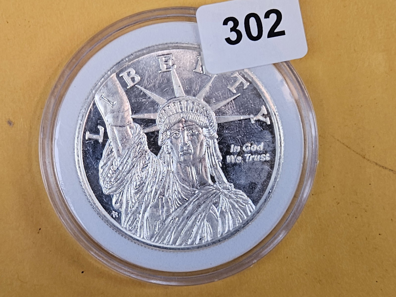 One Troy ounce .999 fine silver art round: Liberty