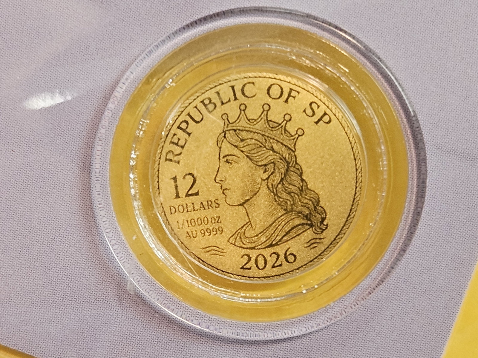 GOLD! GEM Steamboat Willie Gold art round (1 of 4)